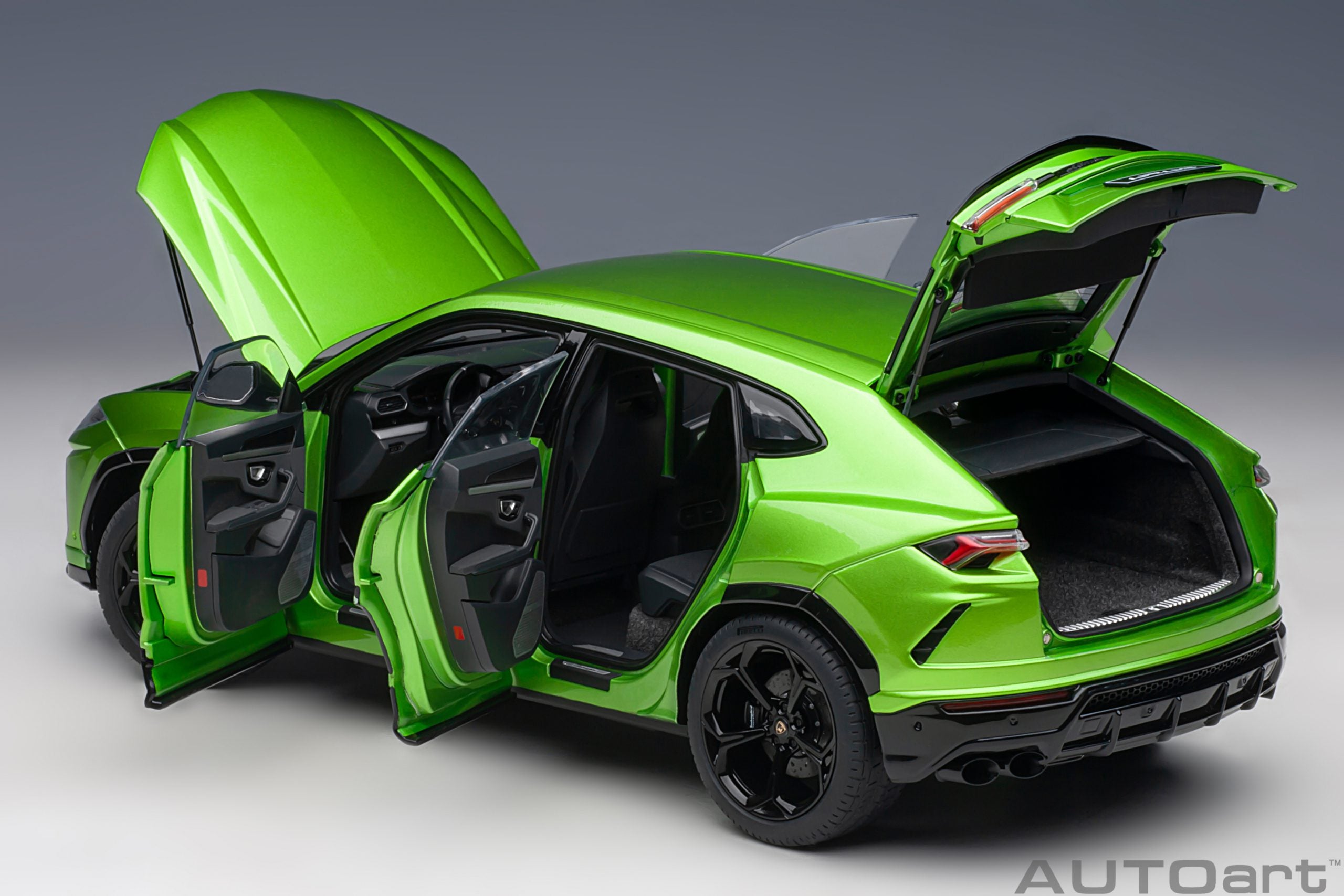 AUTOart 1:18 Lamborghini Urus (Verde Selvans) 79169