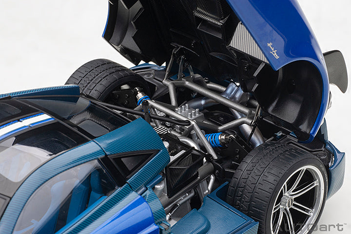 PAGANI HUAYRA BC (BLUE/CARBON)