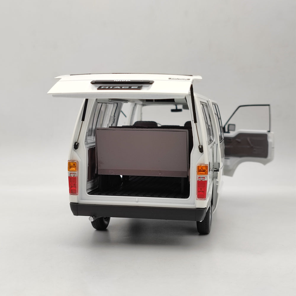 1:18 Toyota HIACE H50 1986 VAN Diecast Toys Car Models Collection Gifts Full Open White