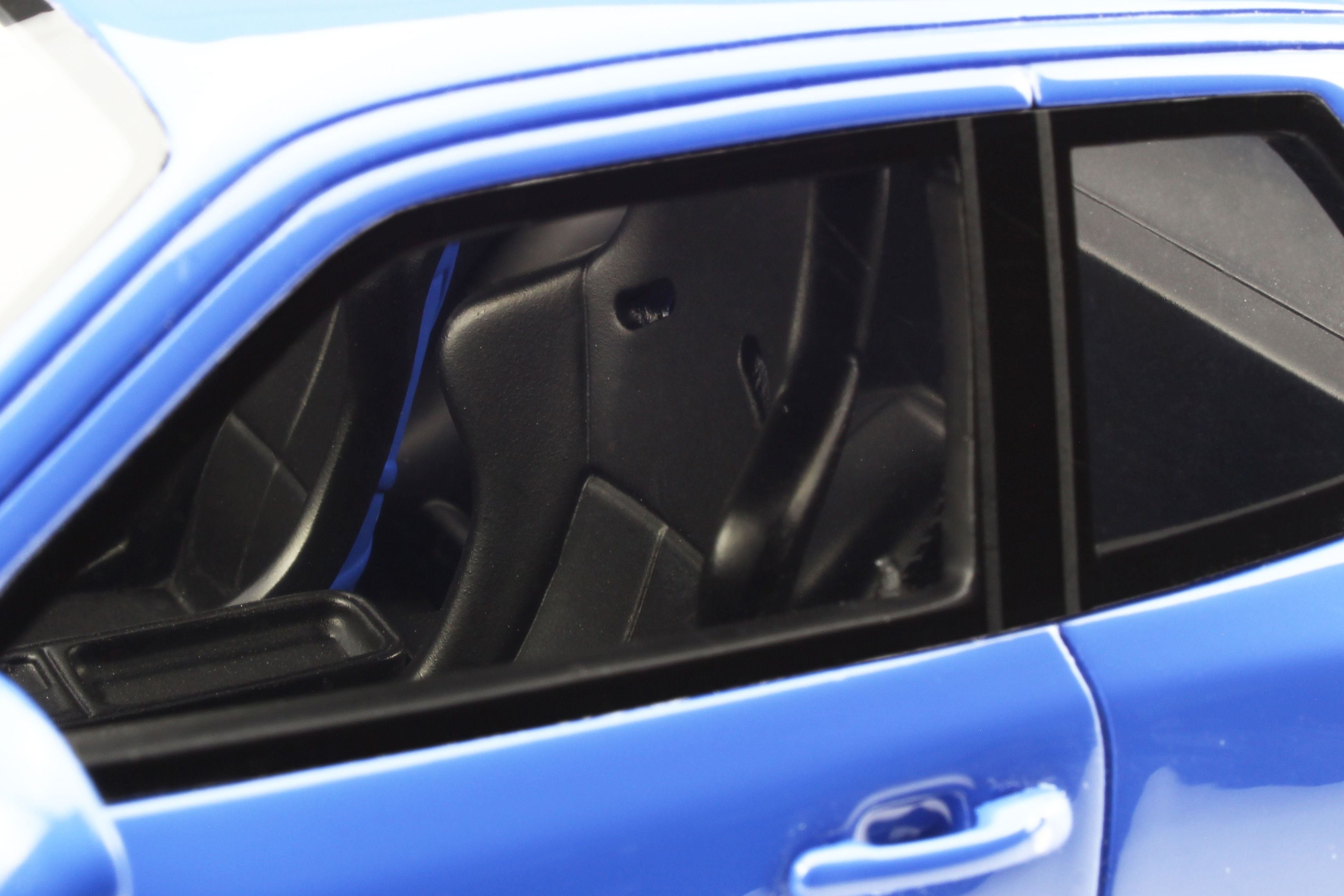 GT Spirit 1:18 Porsche 968 Turbo S Maritime blue GT201