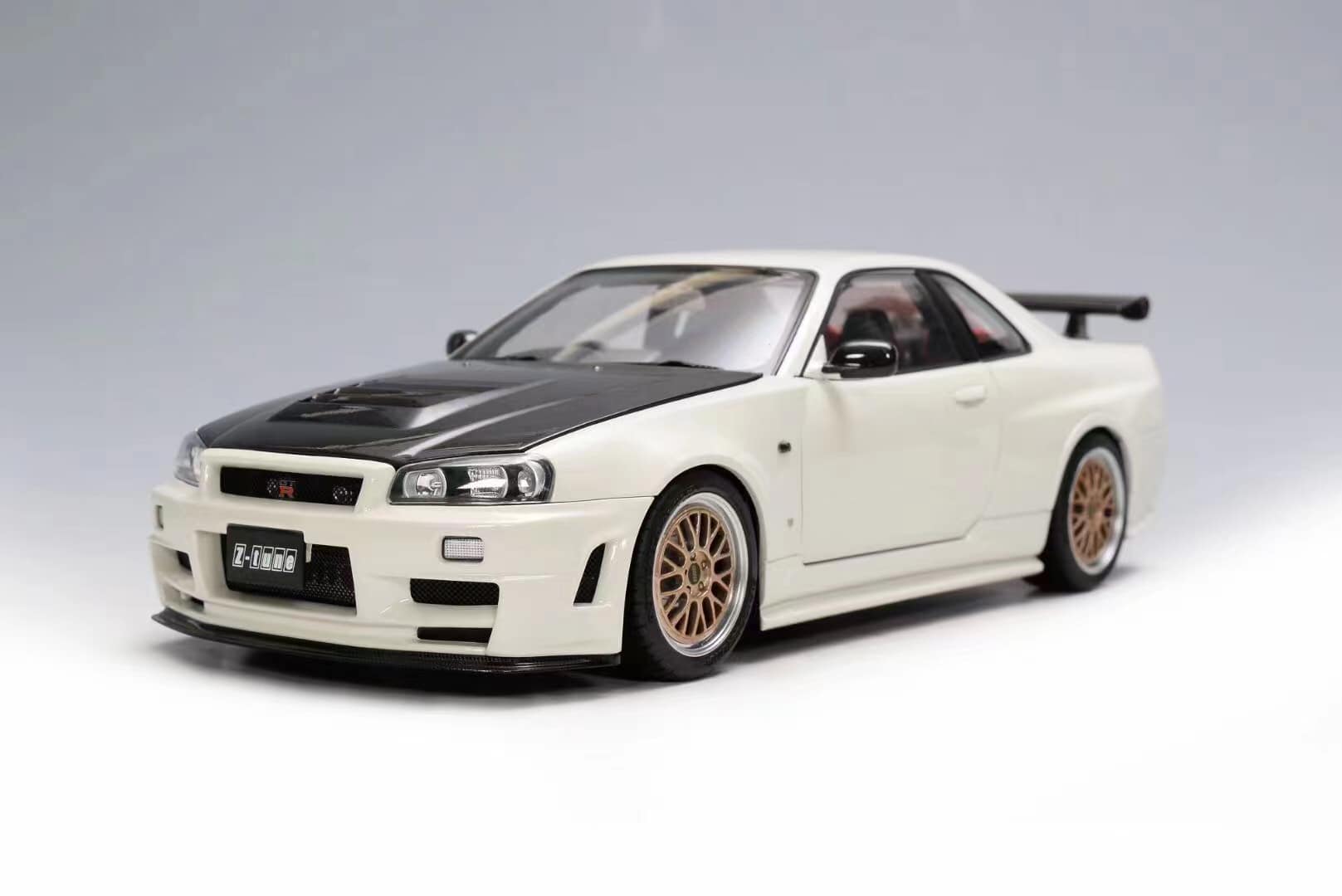 *PREORDER* MOTORHELIX 1:18 Nissan Skyline GT-R (R34) Z-Tune in White
