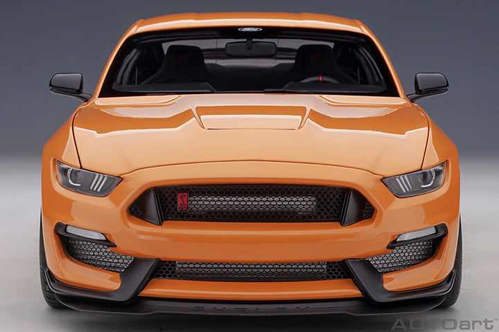 AUTOart 1:18 FORD SHELBY GT-350R (FURY ORANGE) 72929