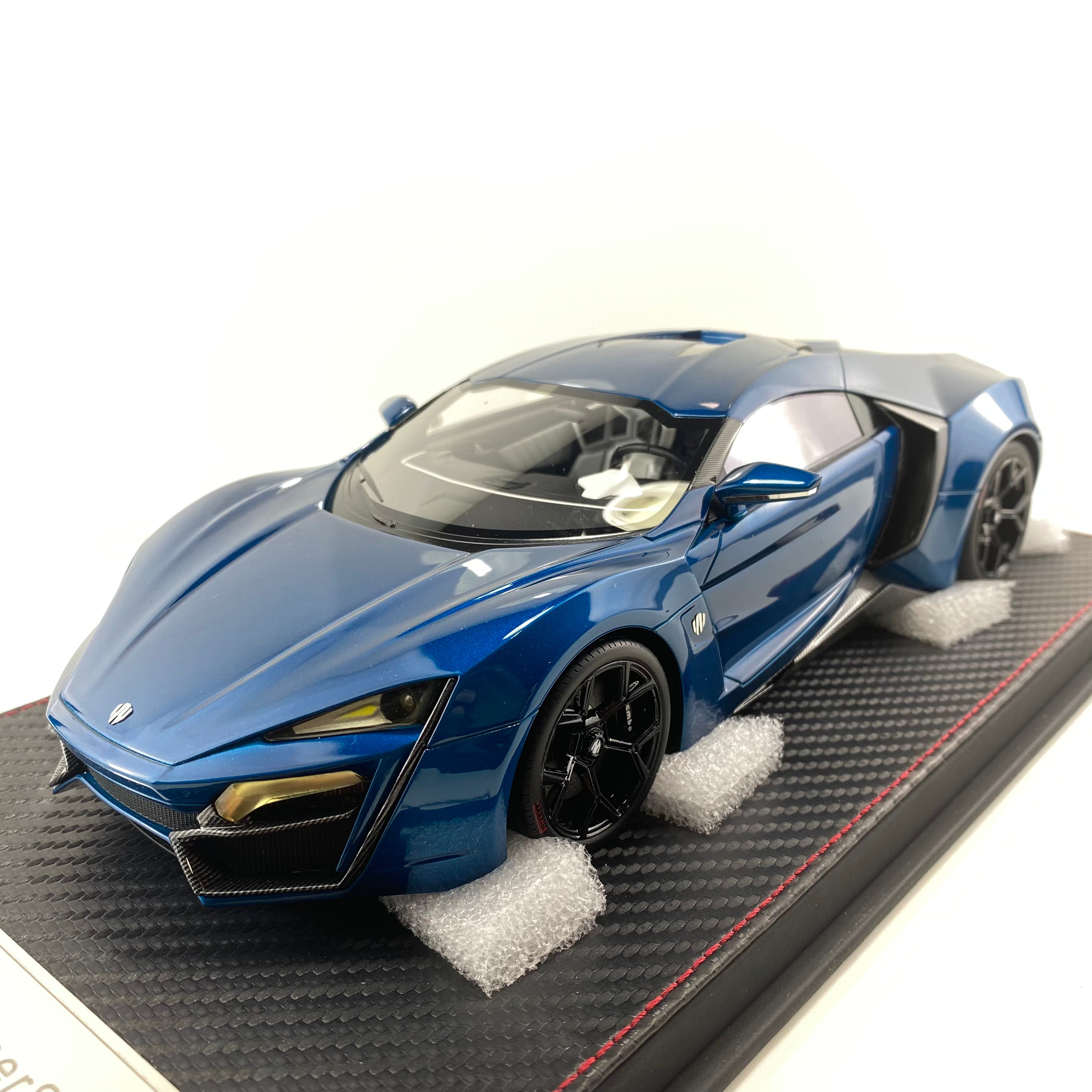 Frontiart 1:18 W Motor Lykan Hypersport Blue F030-11