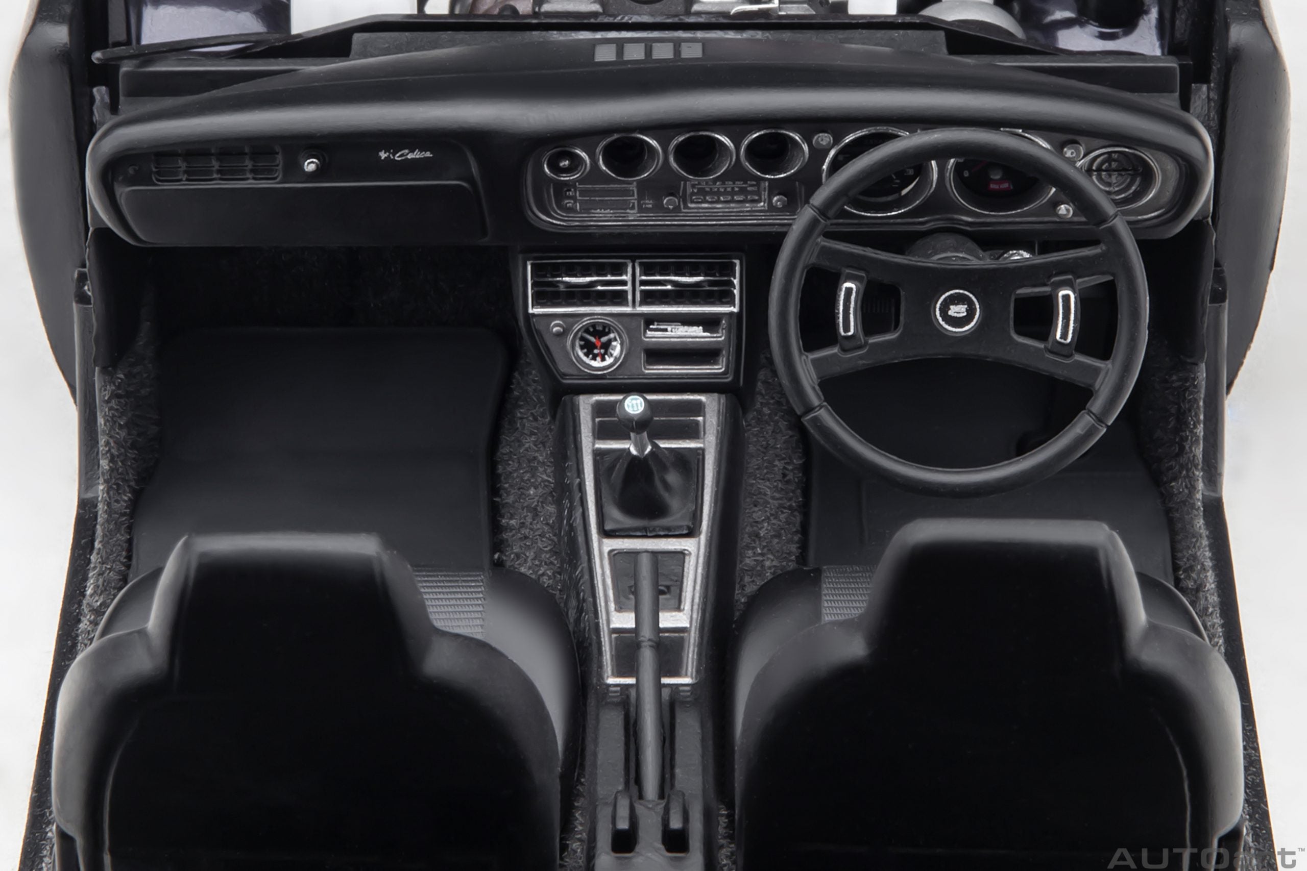 AUTOart 1:18 Toyota Celica Liftback 2000GT (RA25) 1973 (Dark Purple Metallic) 78769