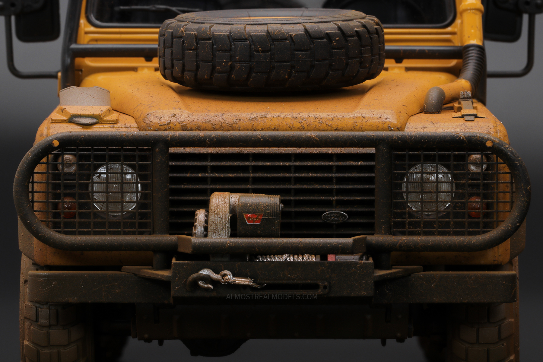 Land Rover Defender 90 “Camel Trophy” Borneo 1985 Dirty 1:18 by Almost Real