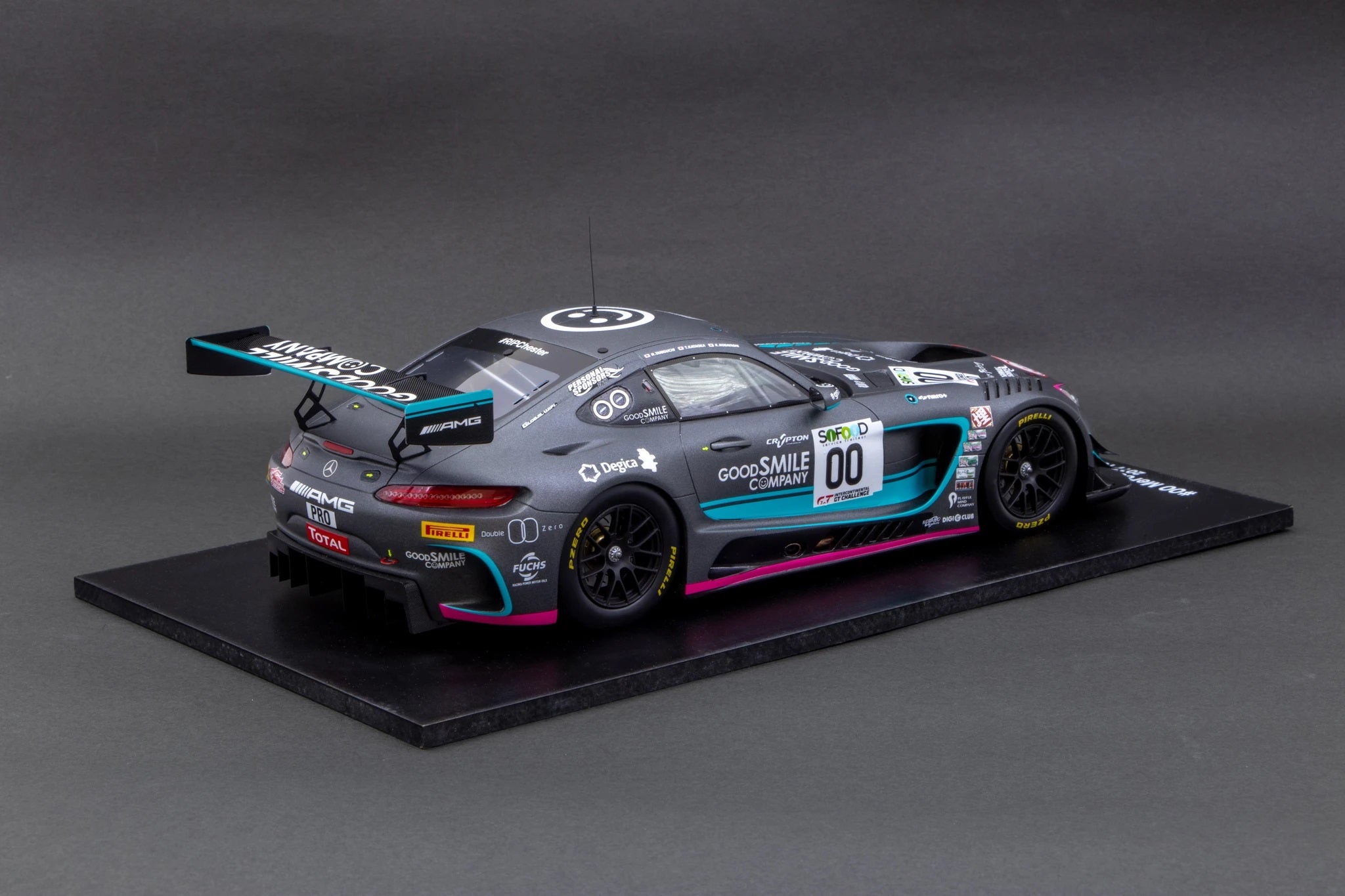 Good Smile Racing 1:18 Hatsune Miku AMG 2017 SPA24H Final Version