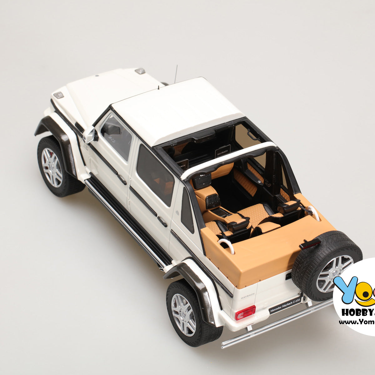 GT Spirit 1:18 Mercedes Benz Maybach G650 Landaulet White KJ022