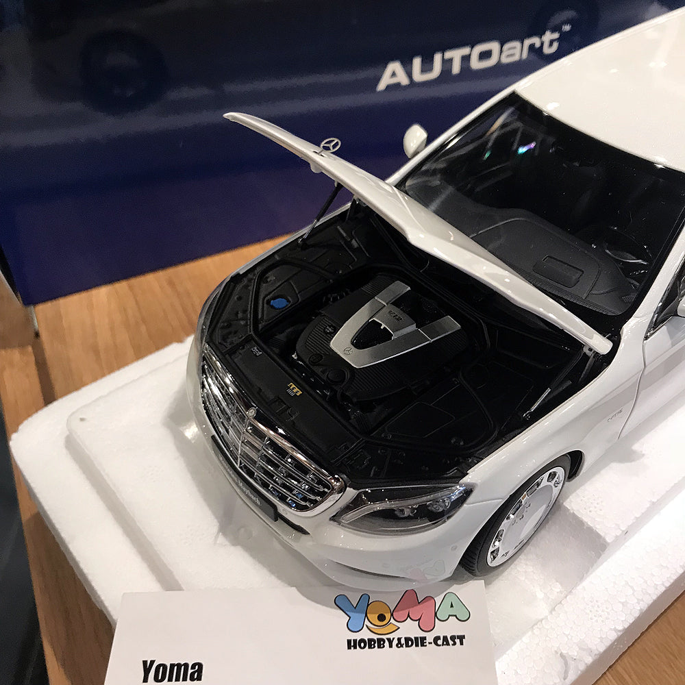 AUTOart 1:18 Mercedes-Maybach S-Klasse S600 Pullman White 76296