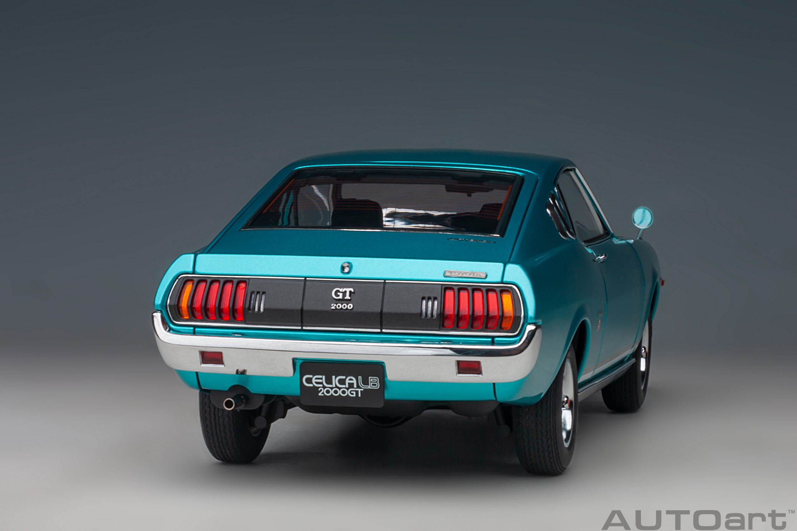 AUTOart 1:18 Toyota Celica Liftback 2000GT (RA25) 1973 (Turquoise Blue Metallic) 78767