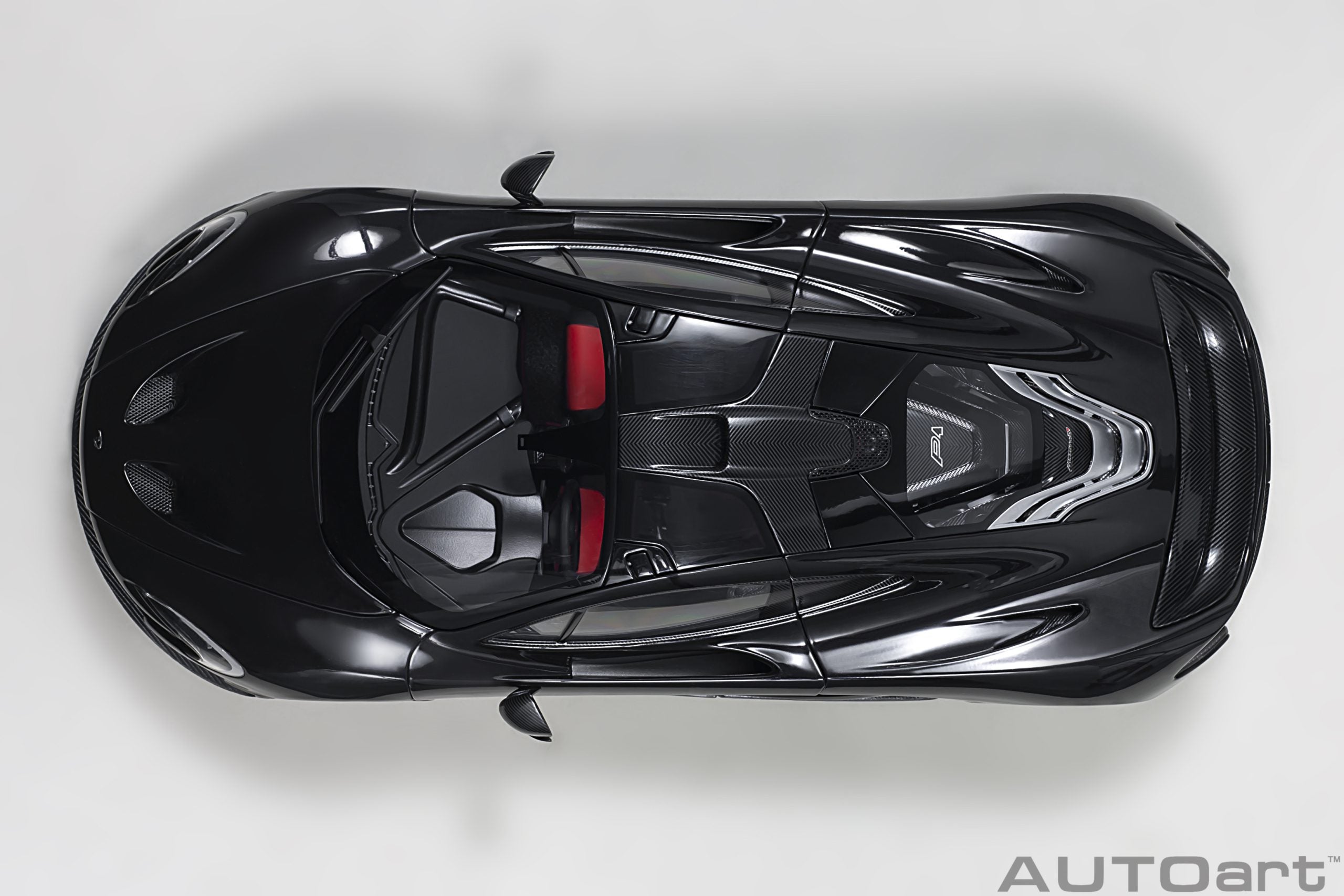 AUTOart 1:18 McLaren P1 (Fire Black) 76065