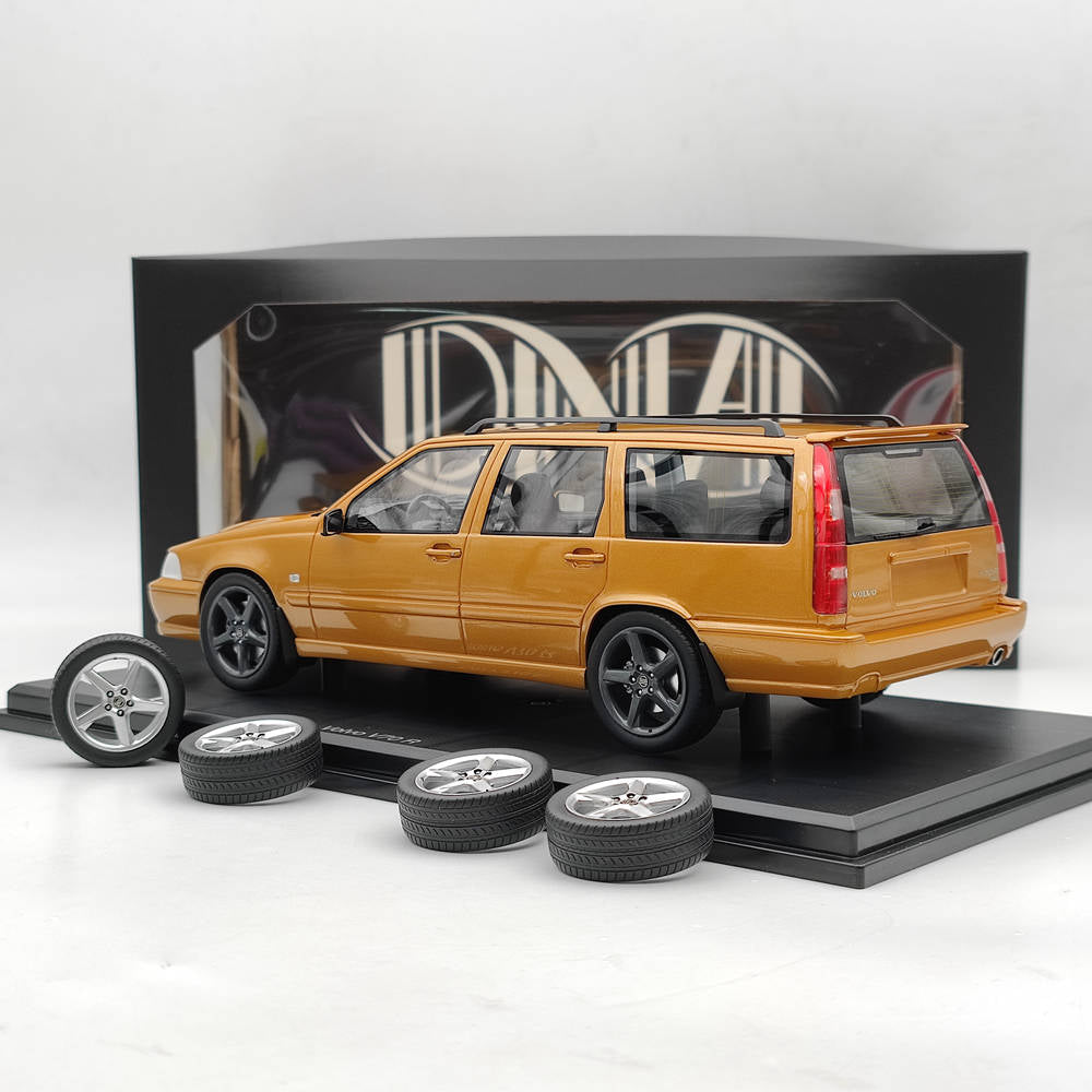 DNA Collectibles 1/18 1998 VOLVO V70 R P80 DNA000153 Resin Model Car Limited Toys Gift