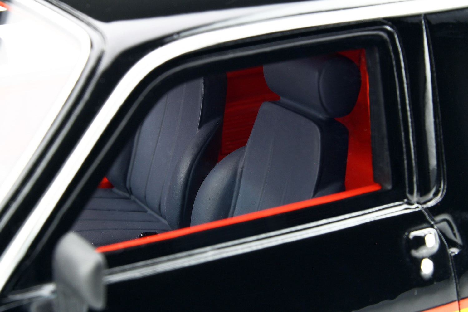 OTTO 1/18 Renault 5 Le Car Van 1980 Black OT555