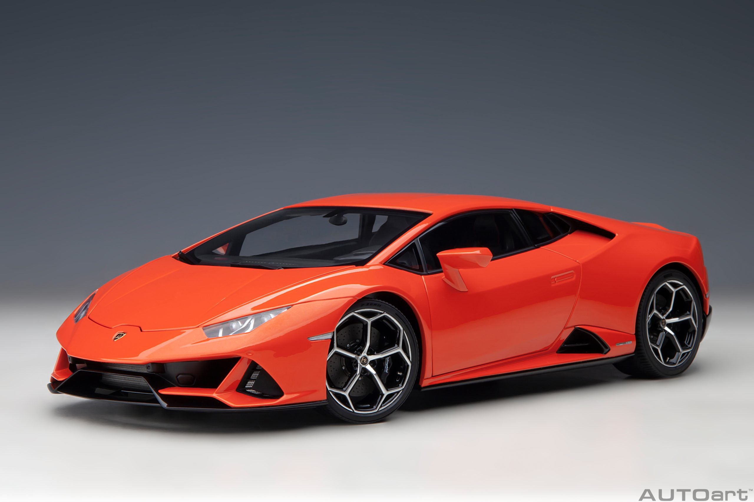 AUTOart 1:18 Lamborghini Huracan Evo (Arancio Xanto) 79214