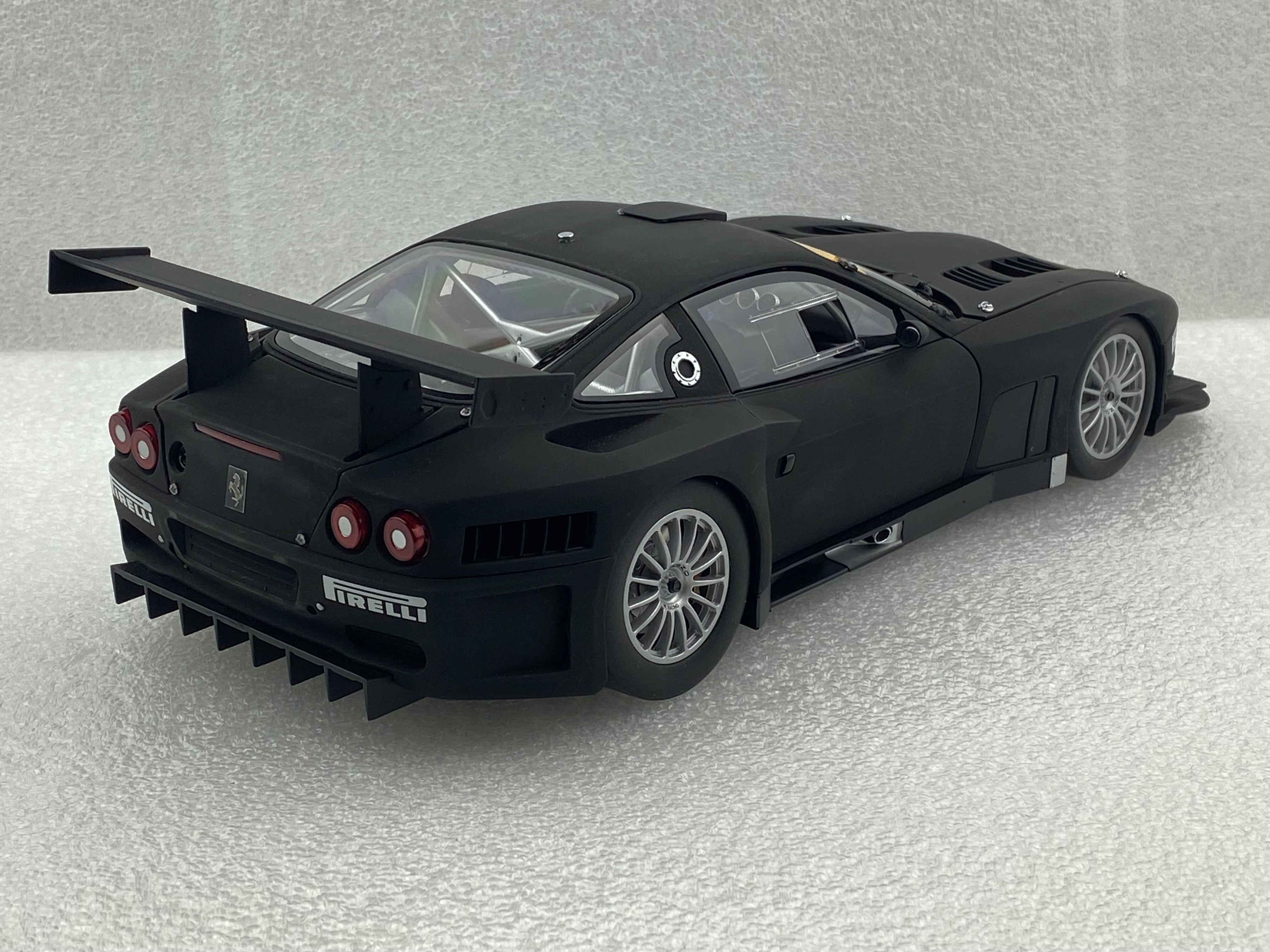 Kyosho 1:18 Ferrari 575 GTC Evoluzione 2005 Matt Black 08392A (Clearance Final Sale)
