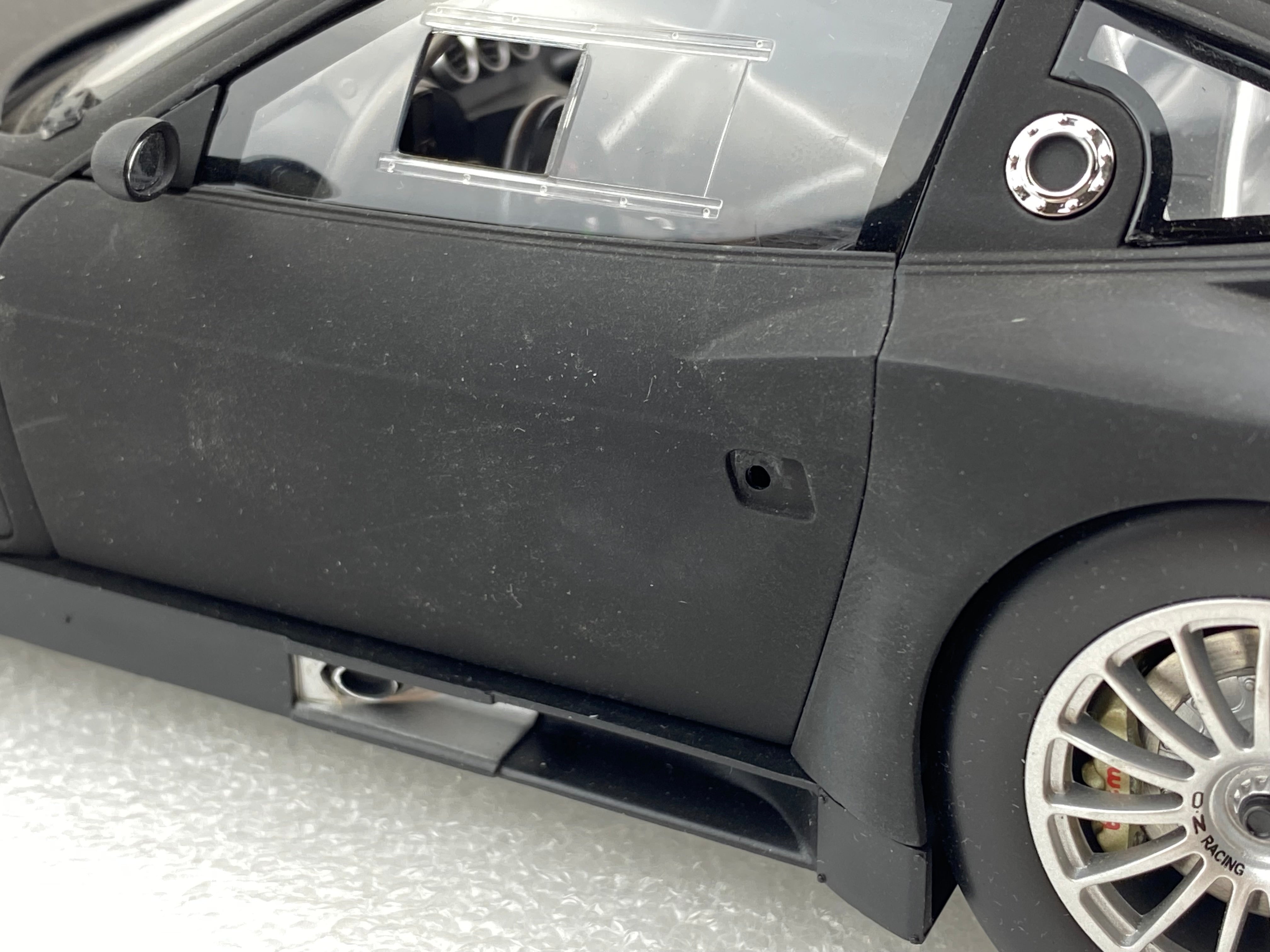 Kyosho 1:18 Ferrari 575 GTC Evoluzione 2005 Matt Black 08392A (Clearance Final Sale)