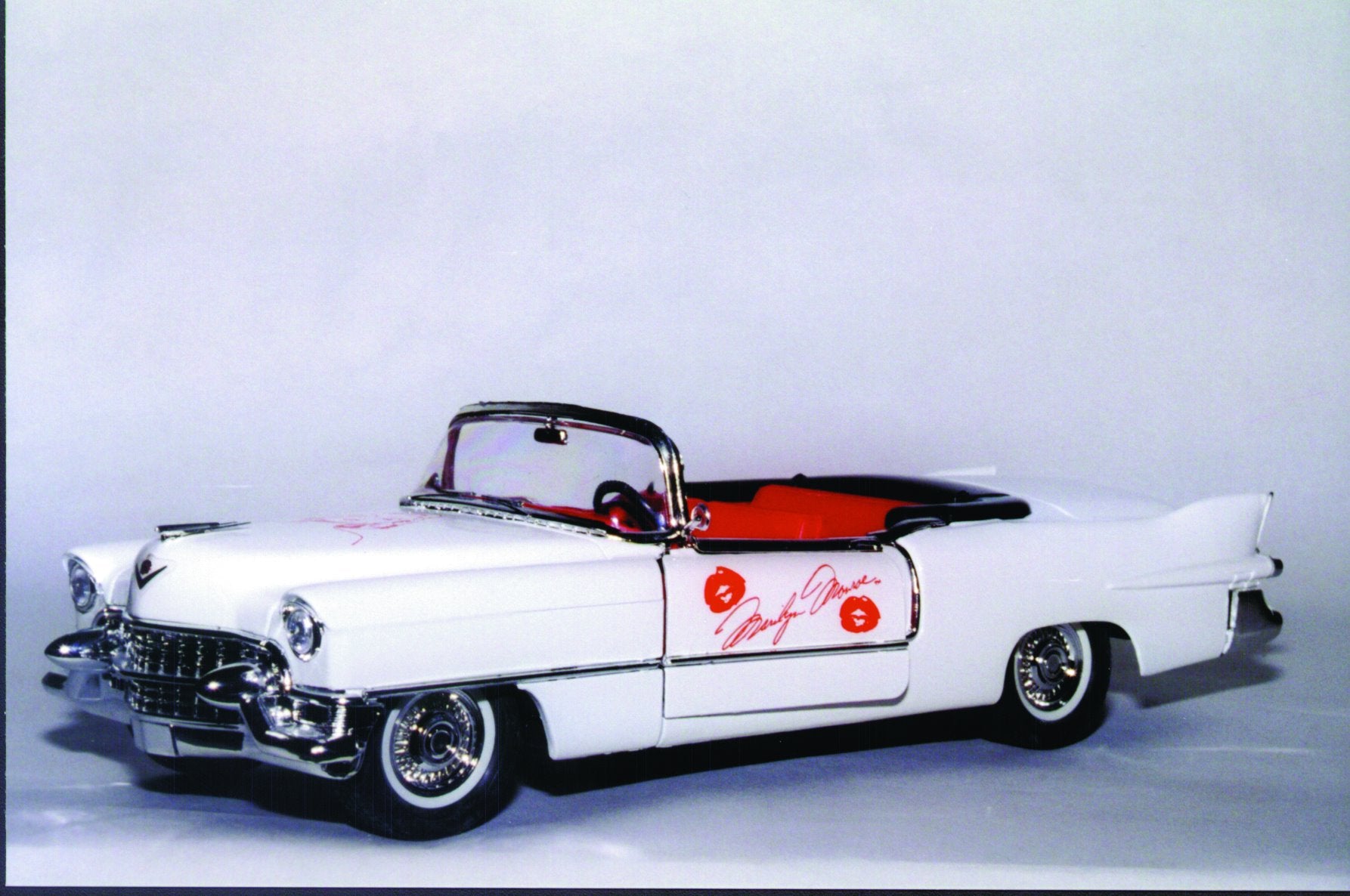 1:18 Solido Cadillac Eldorado '55 Marilyn Monroe