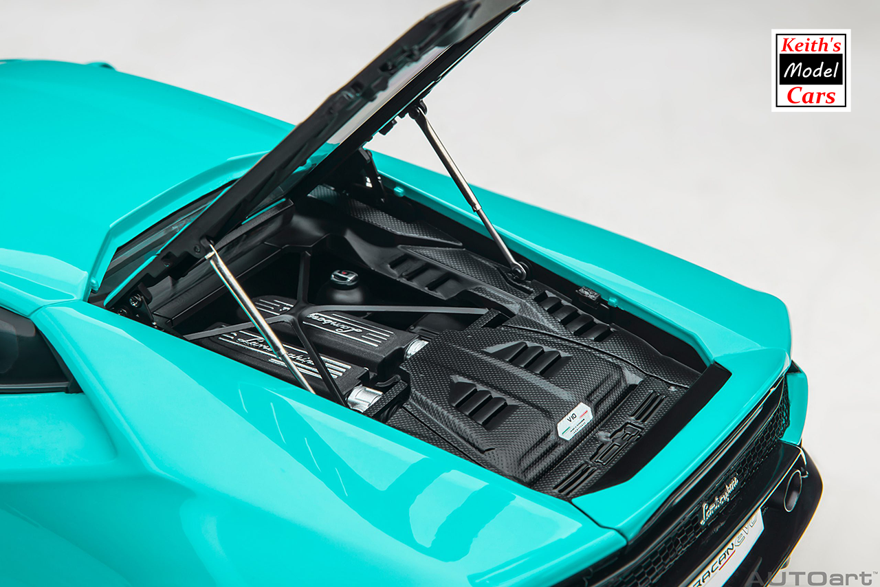 [1/18 Scale] Lamborghini Huracán Evo in Blu Glauco by AUTOart Models