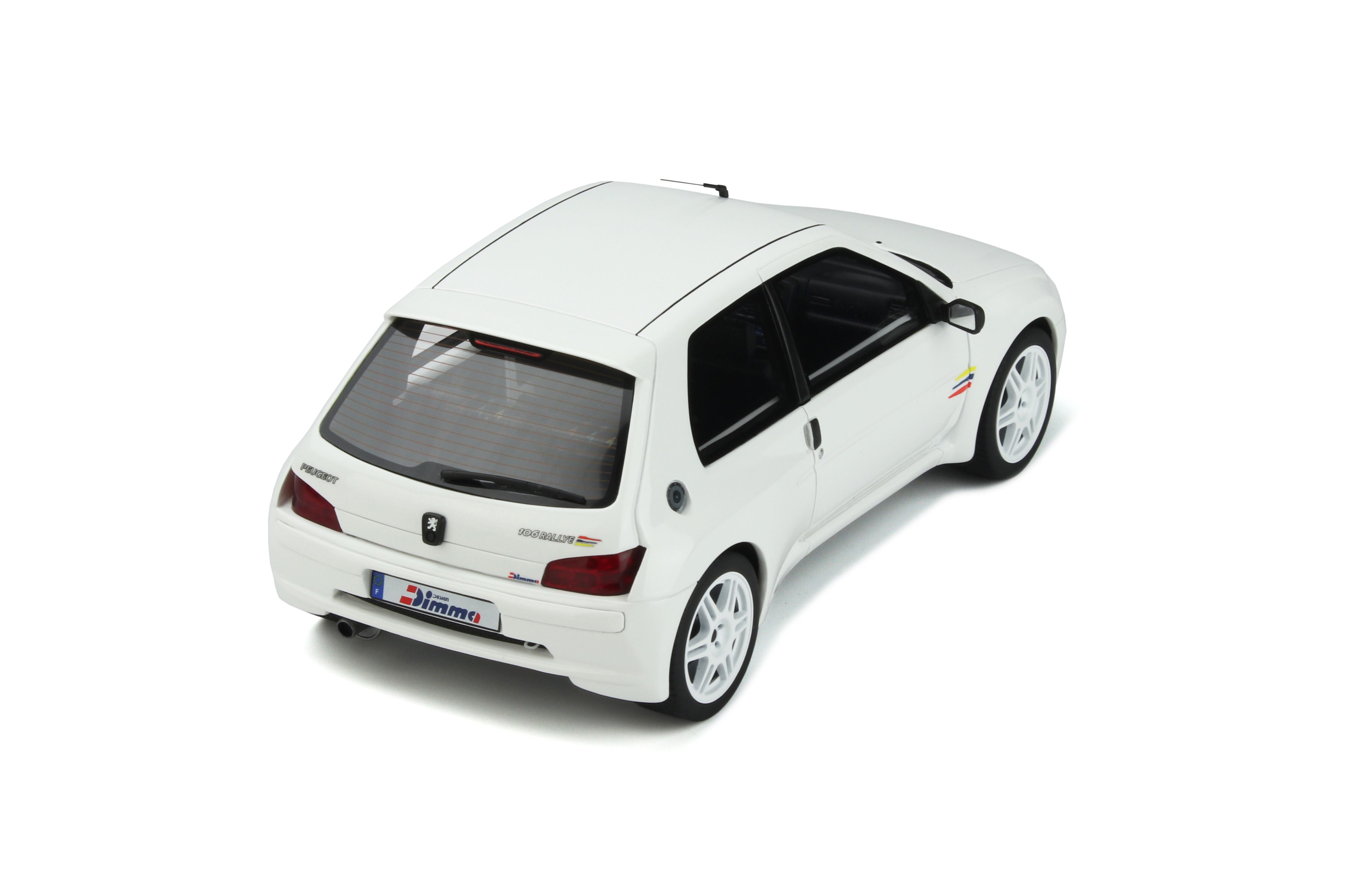 OTTO 1:18 1997 Peugeot 106 Maxi Dimma Blanc Banquise OT393