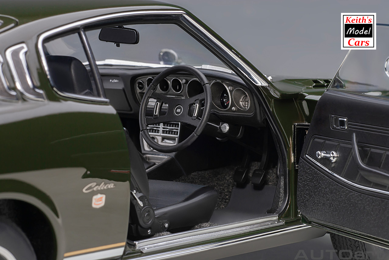 [1/18 Scale] Toyota Celica Liftback 2000GT (RA25) 1973 in Moss Green by AUTOart Models