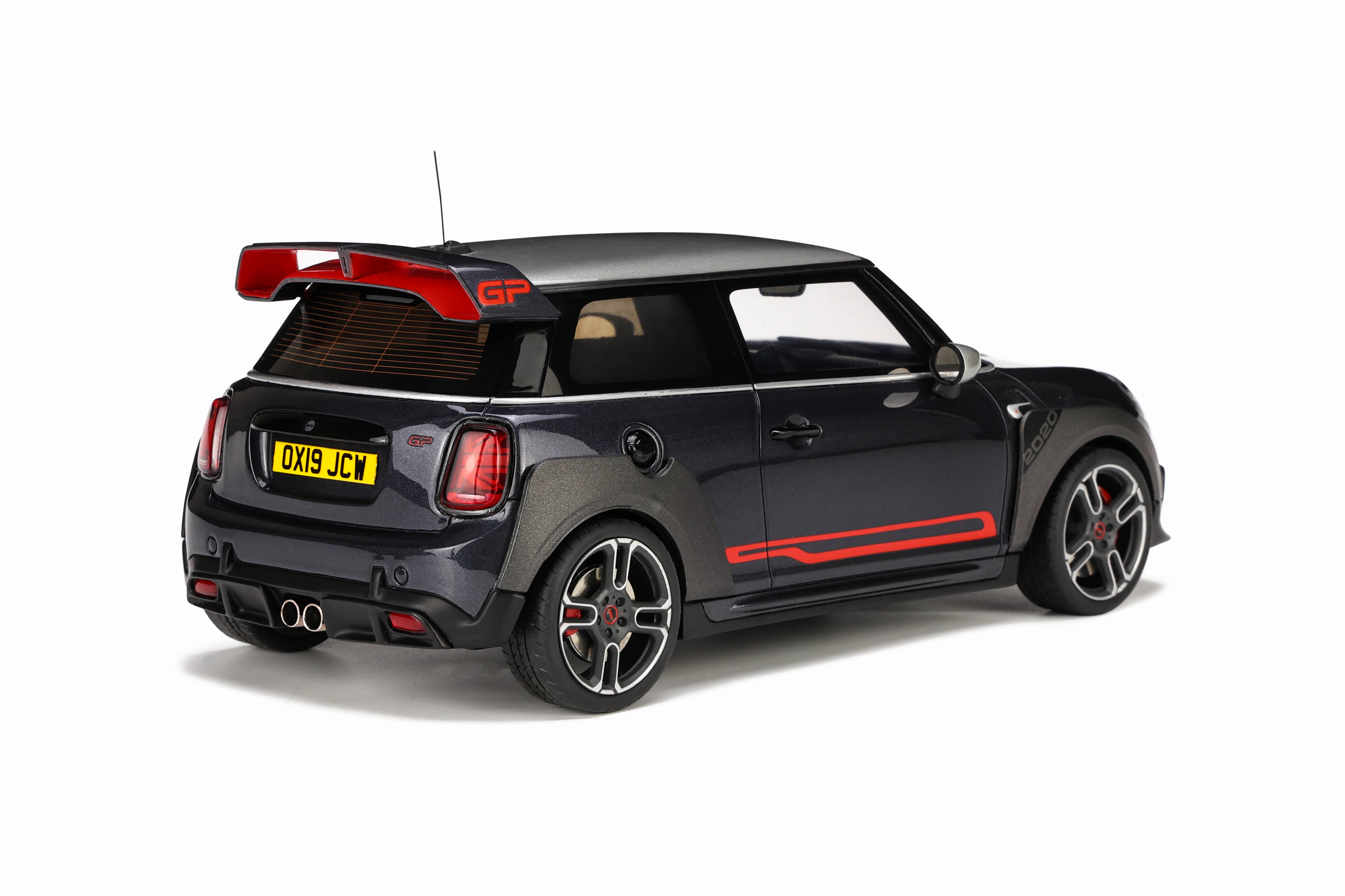 OTTO 1:18 Mini Cooper JCW GP 2020 OT407