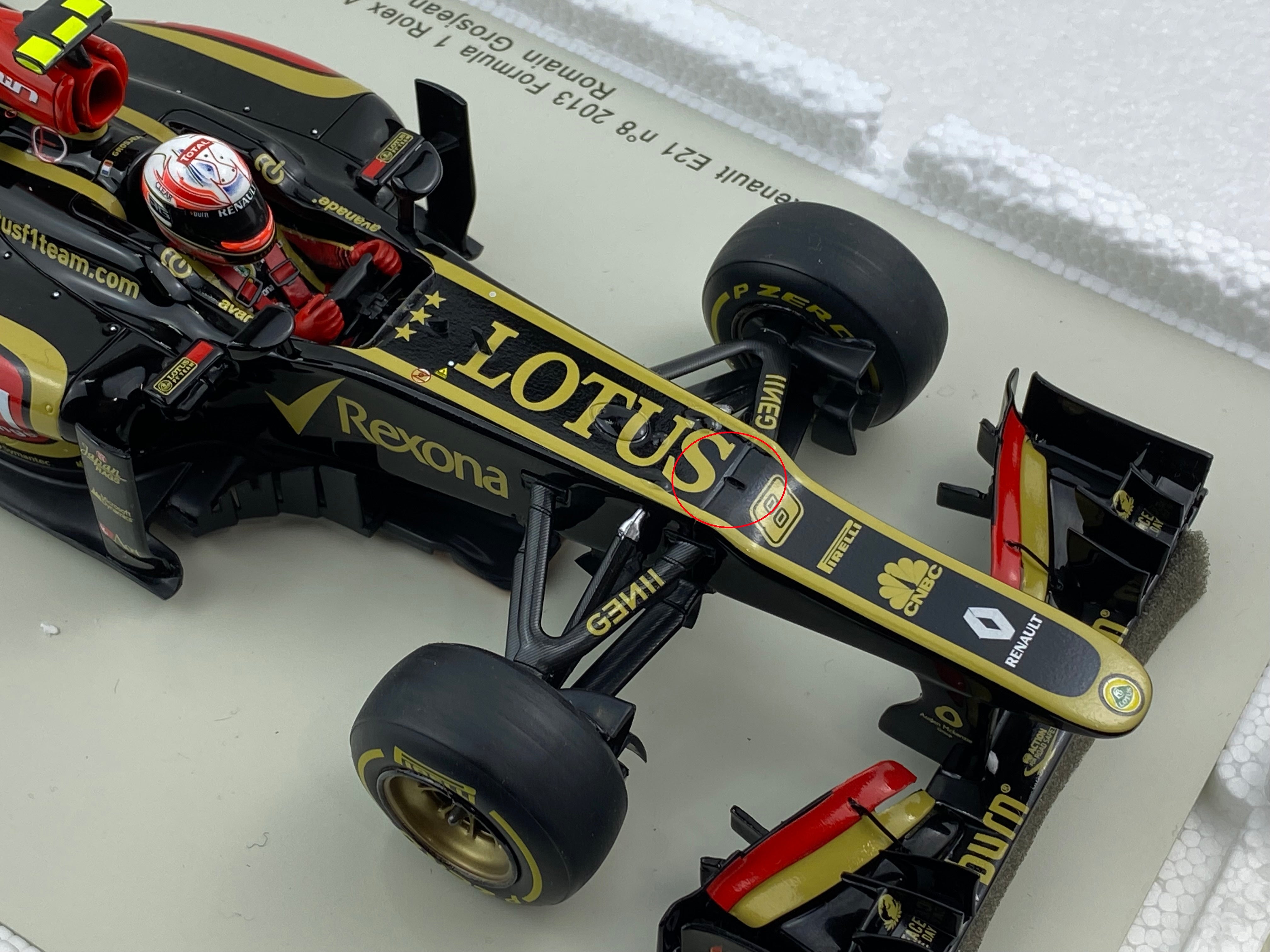 Spark 1:18 Lotus F1 E21 #8 GP Australian 2013 Romain Grosjean 18S099 (Clearance Final Sale)