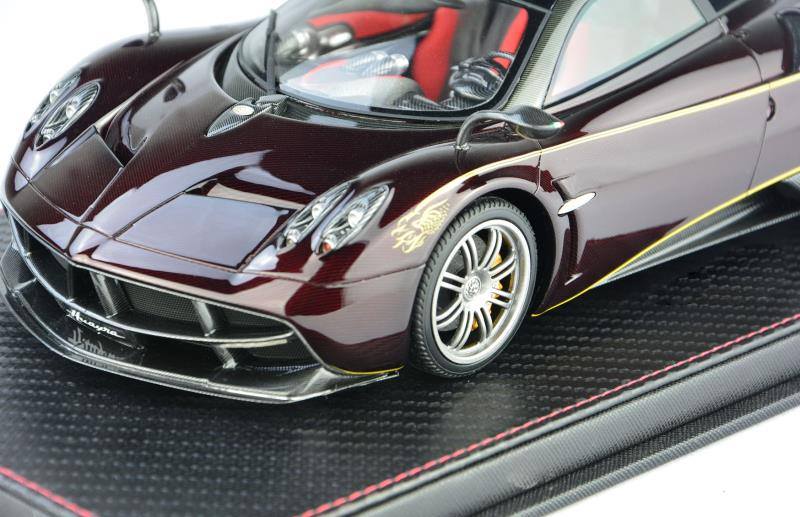 Frontiart AvanStyle 1:18 Pagani Huayra Purple red AS016-116