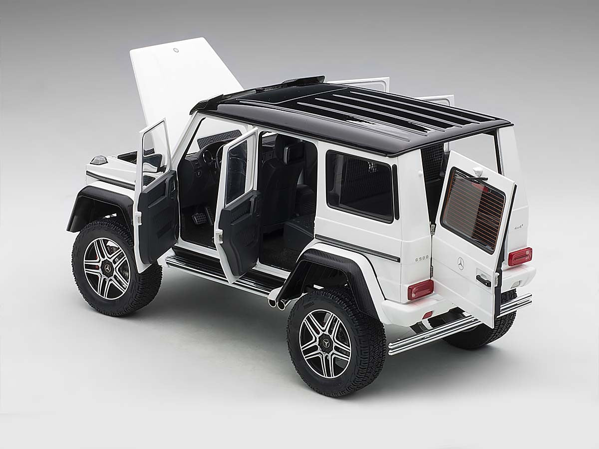 AUTOART 1/18 MERCEDES-BENZ G500 4X4 2 GLOSS WHITE 76316