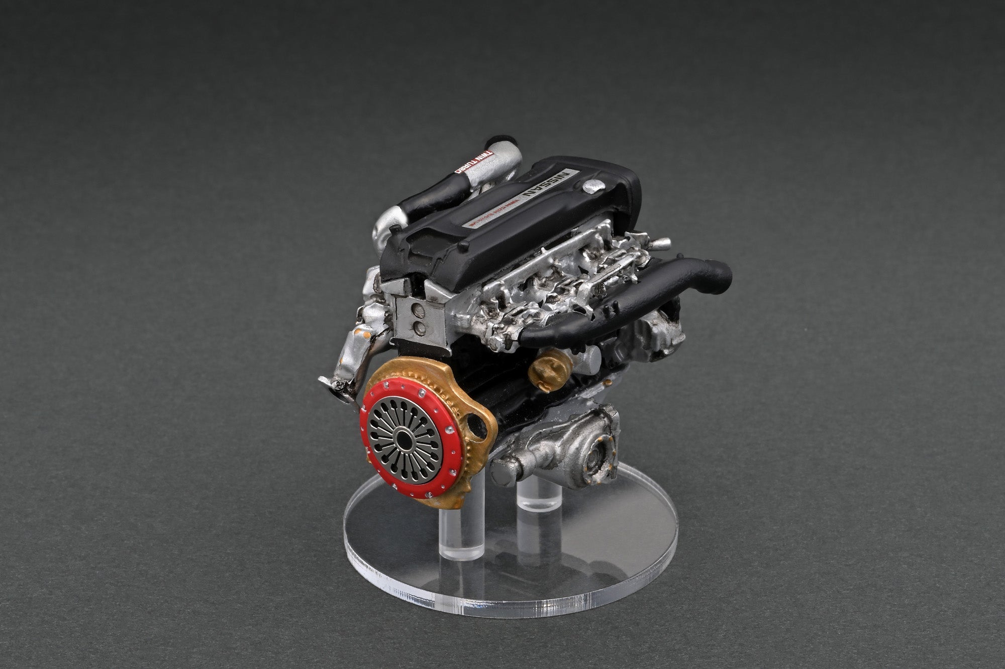 Ignition Model 1:18 Nissan Skyline GT-R (BNCR33) PANDEM in Silver with RB26DETT Engine Display