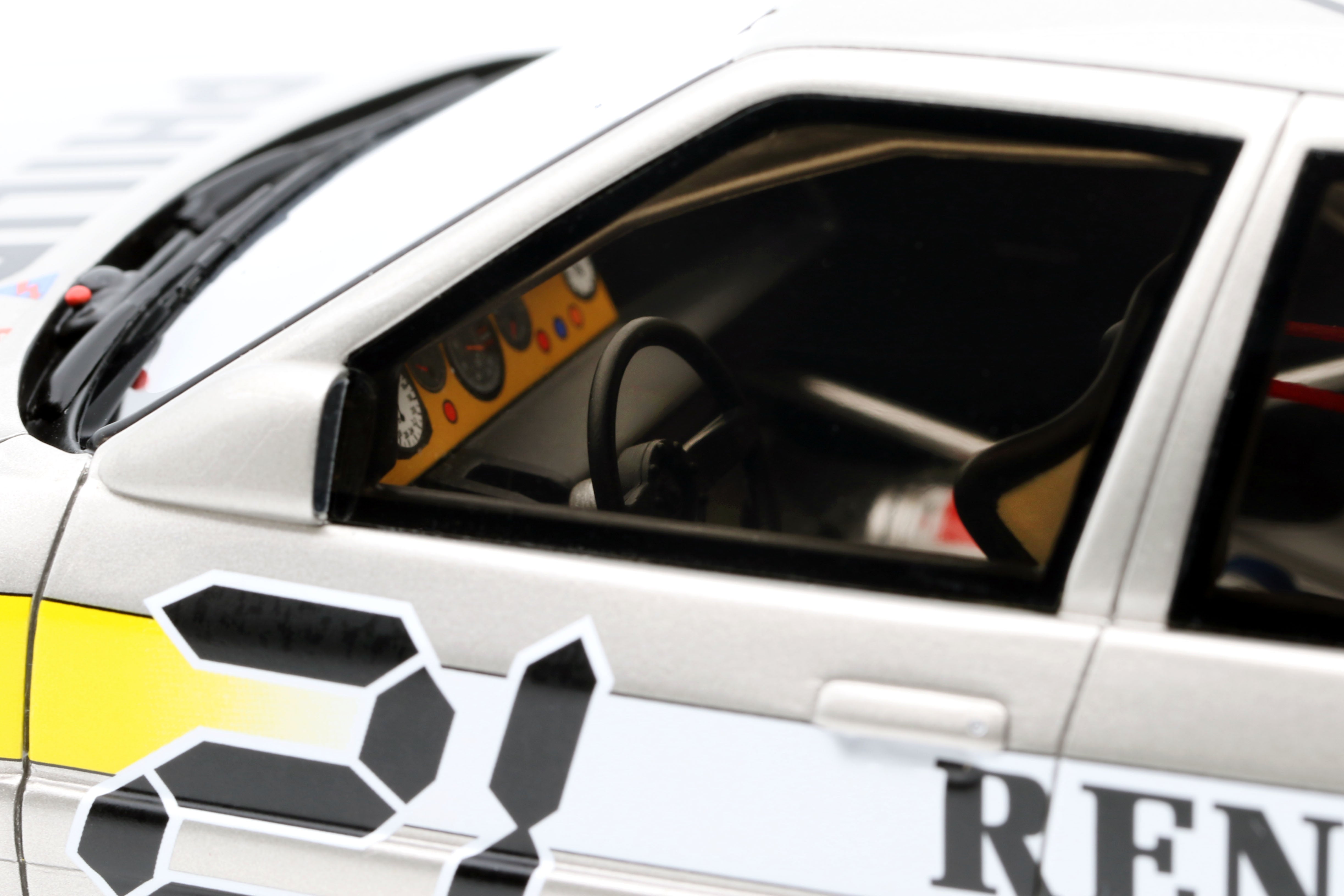 OTTO 1:18 Renault 21 Turbo Super Production 1988 OT975