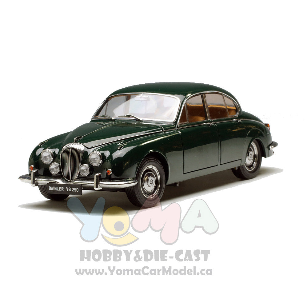 Paragon 1:18 Daimler 250 V8 1967 B.R.Green PA-98314