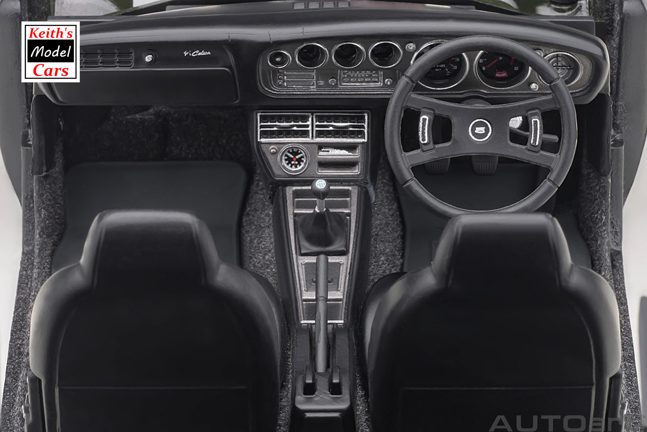 [1/18 Scale] Toyota Celica Liftback 2000GT (RA25) 1973 in Moss Green by AUTOart Models