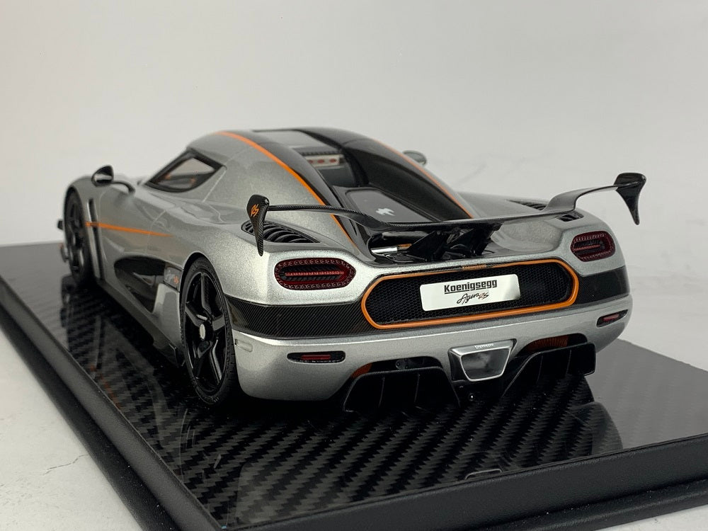 Koenigsegg Agera RS moon silver - 1:18