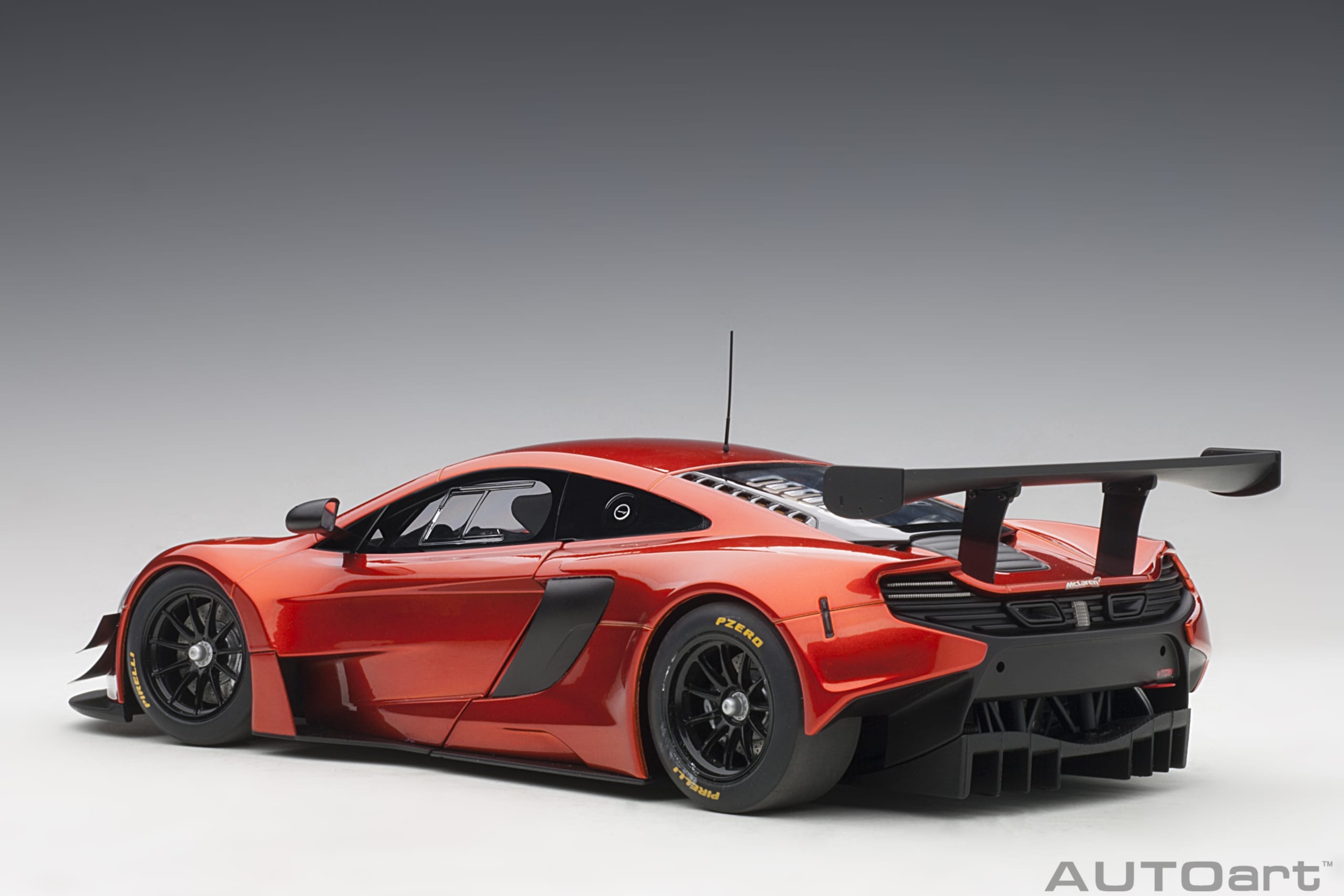 AUTOart 1:18 McLaren 650S GT3 Plain Body Version (Volcano Orange) 81642