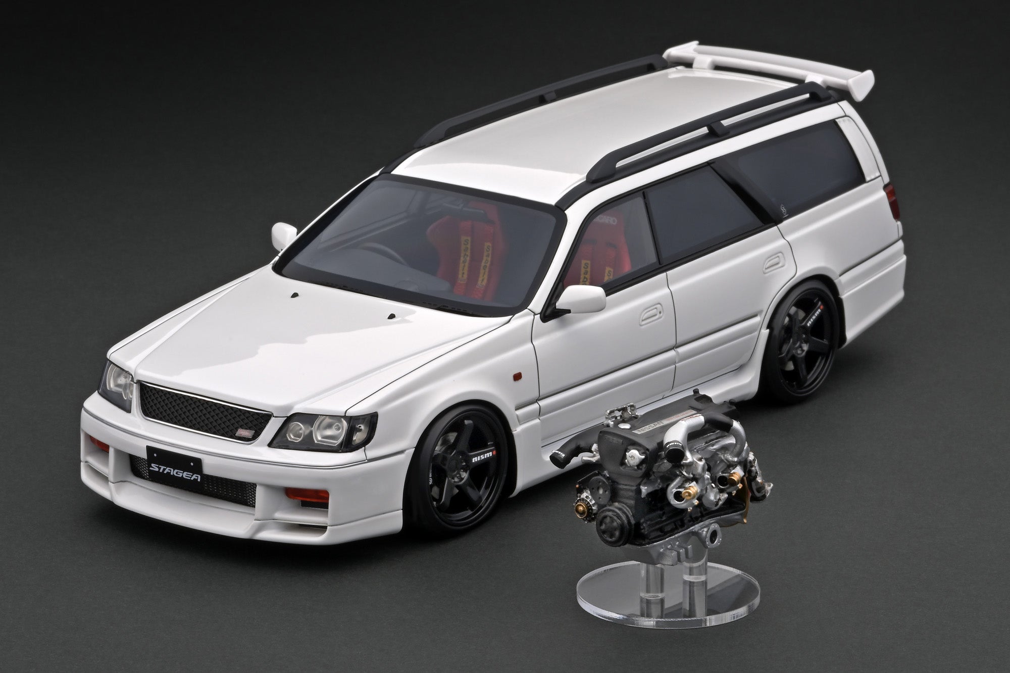 Ignition Model 1:18 Nissan Stagea 260RS (WGNC34) in White with RB26 Engine Display