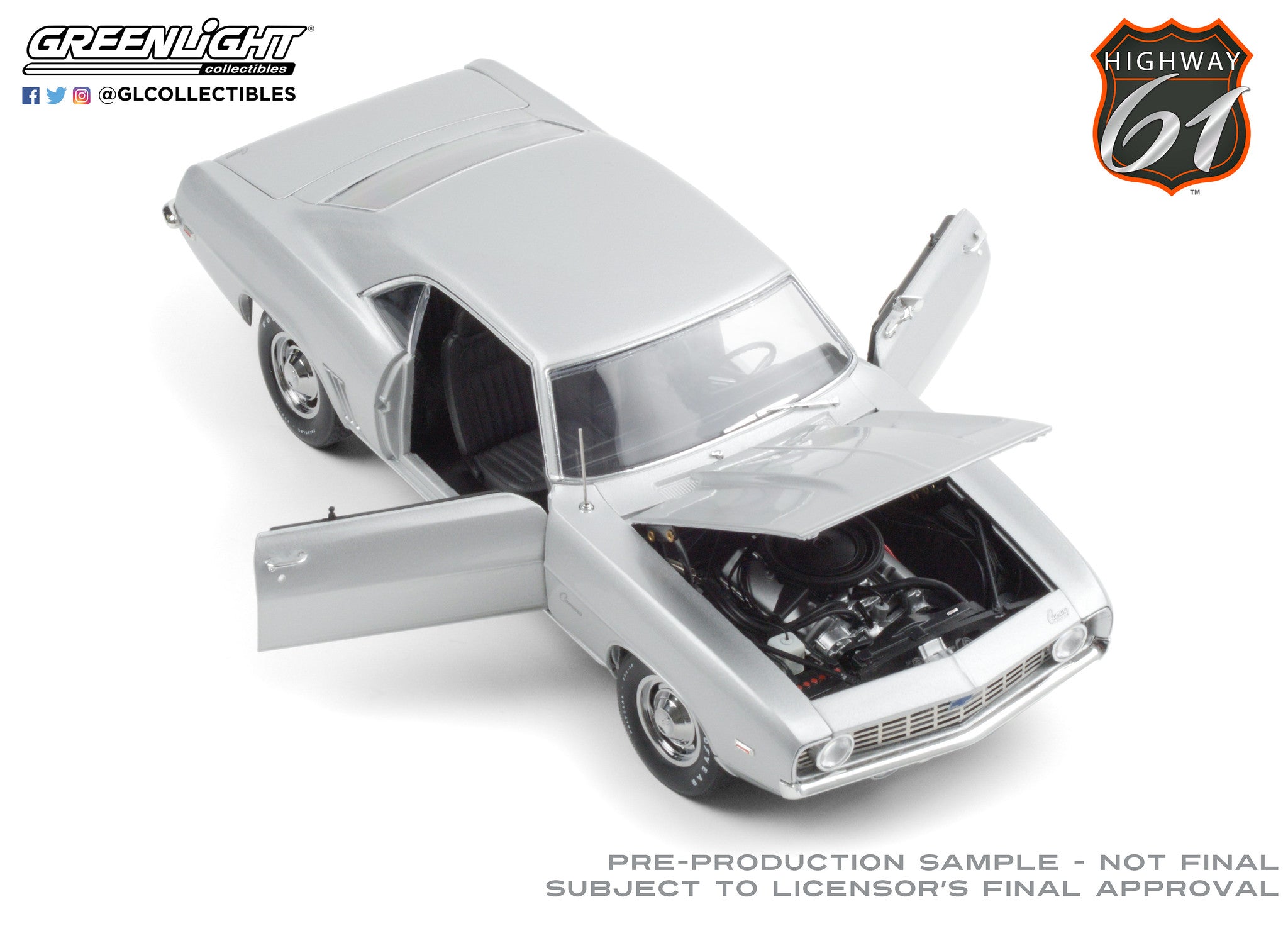 Highway 61 1:18 Barrett-Jackson - 1969 Chevrolet Camaro ZL1 Coupe - Silver (Scottsdale 2012, Lot #5010) HWY-18029