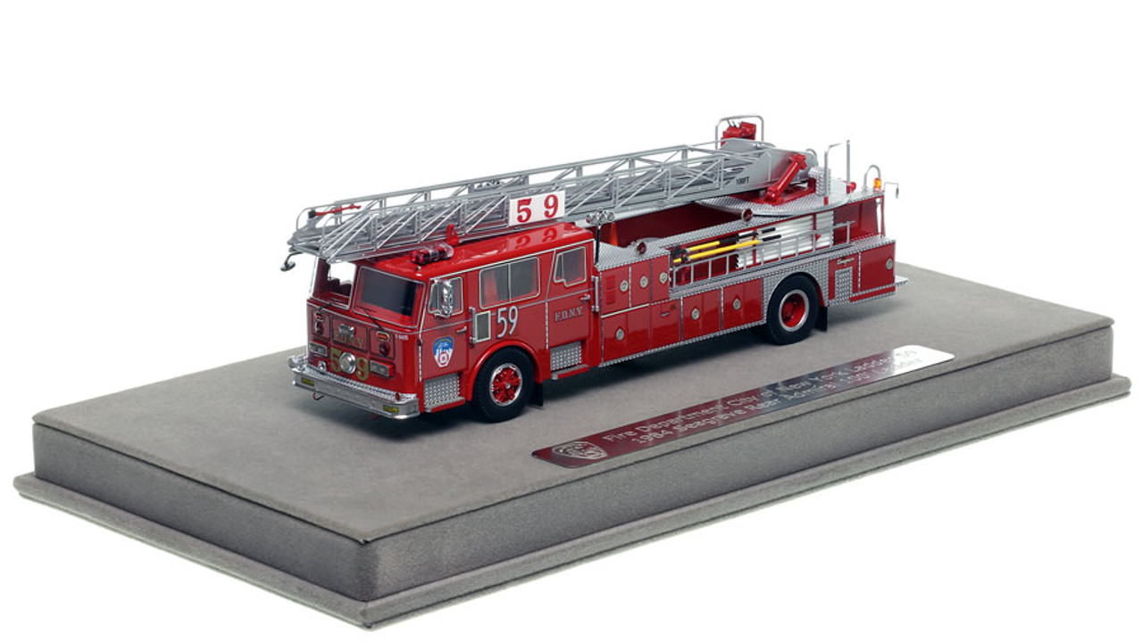 FDNY 1984 SEAGRAVE 100' LADDER 59 - BRONX