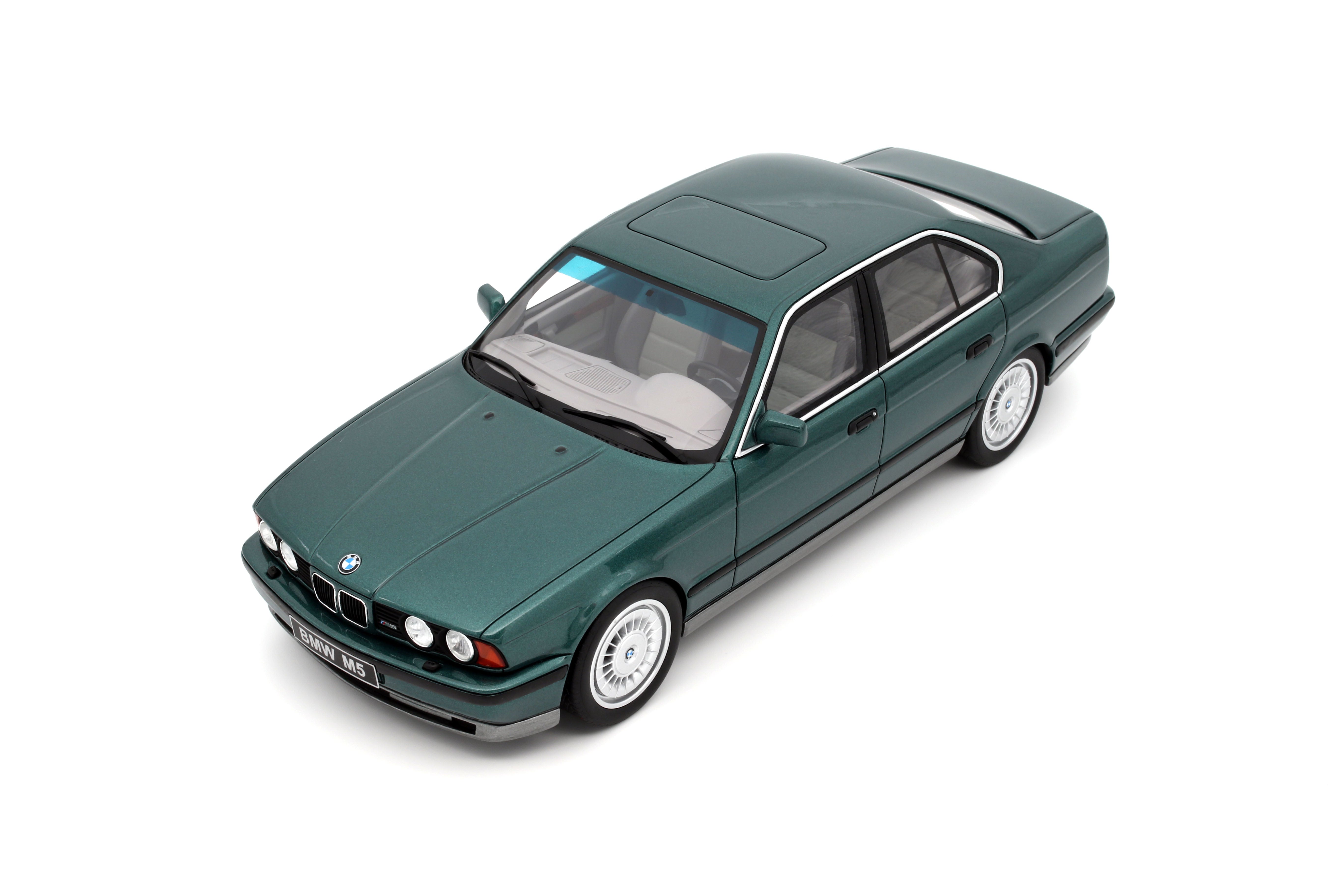 OTTO 1:18 BMW M5 E34 Cecotto 1991 Green OT968