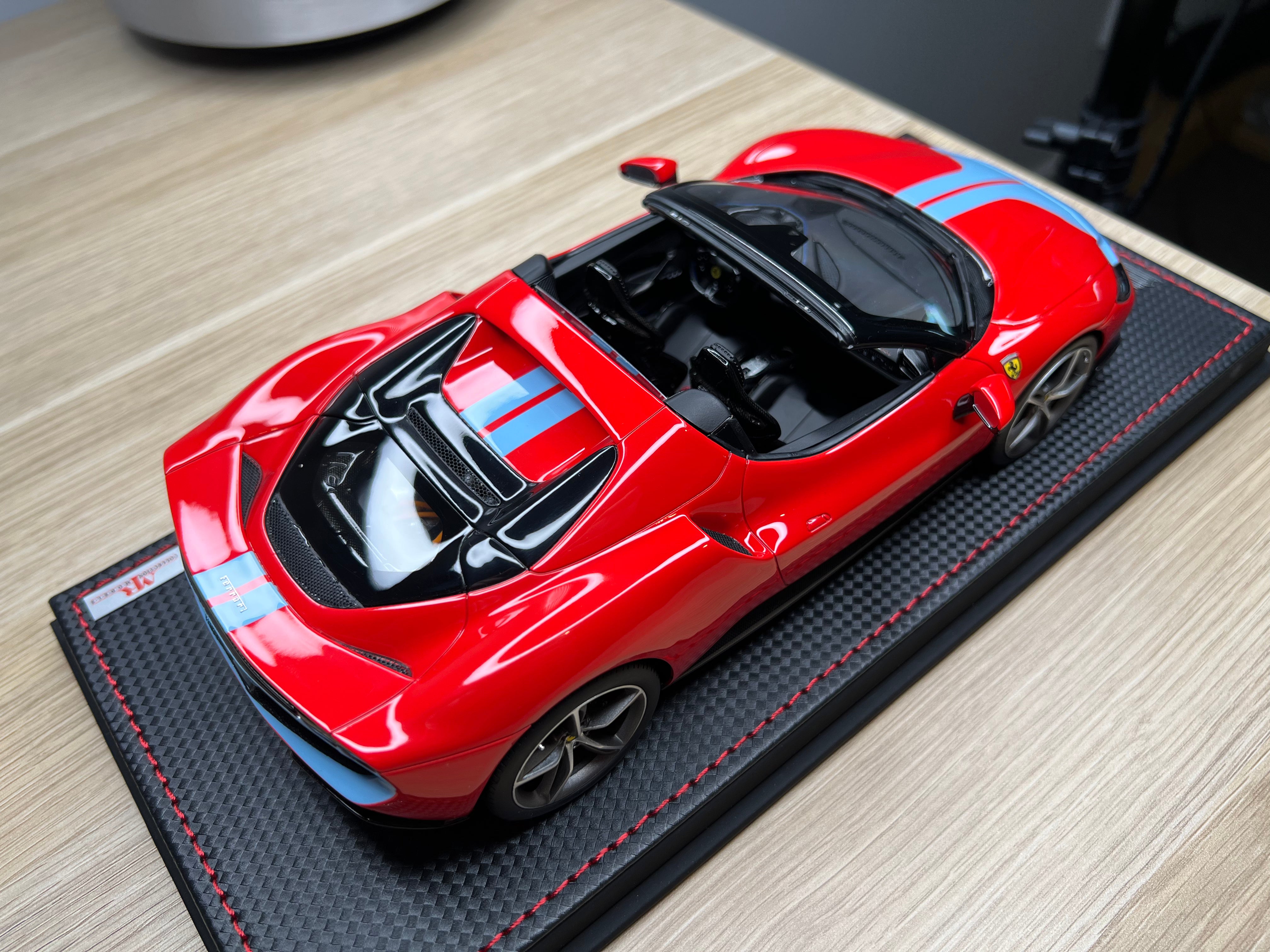 Ferrari 296 GTS - Rosso Scuderia/Azzurro La Plata Livery with Assetto Fiorano - 1:18