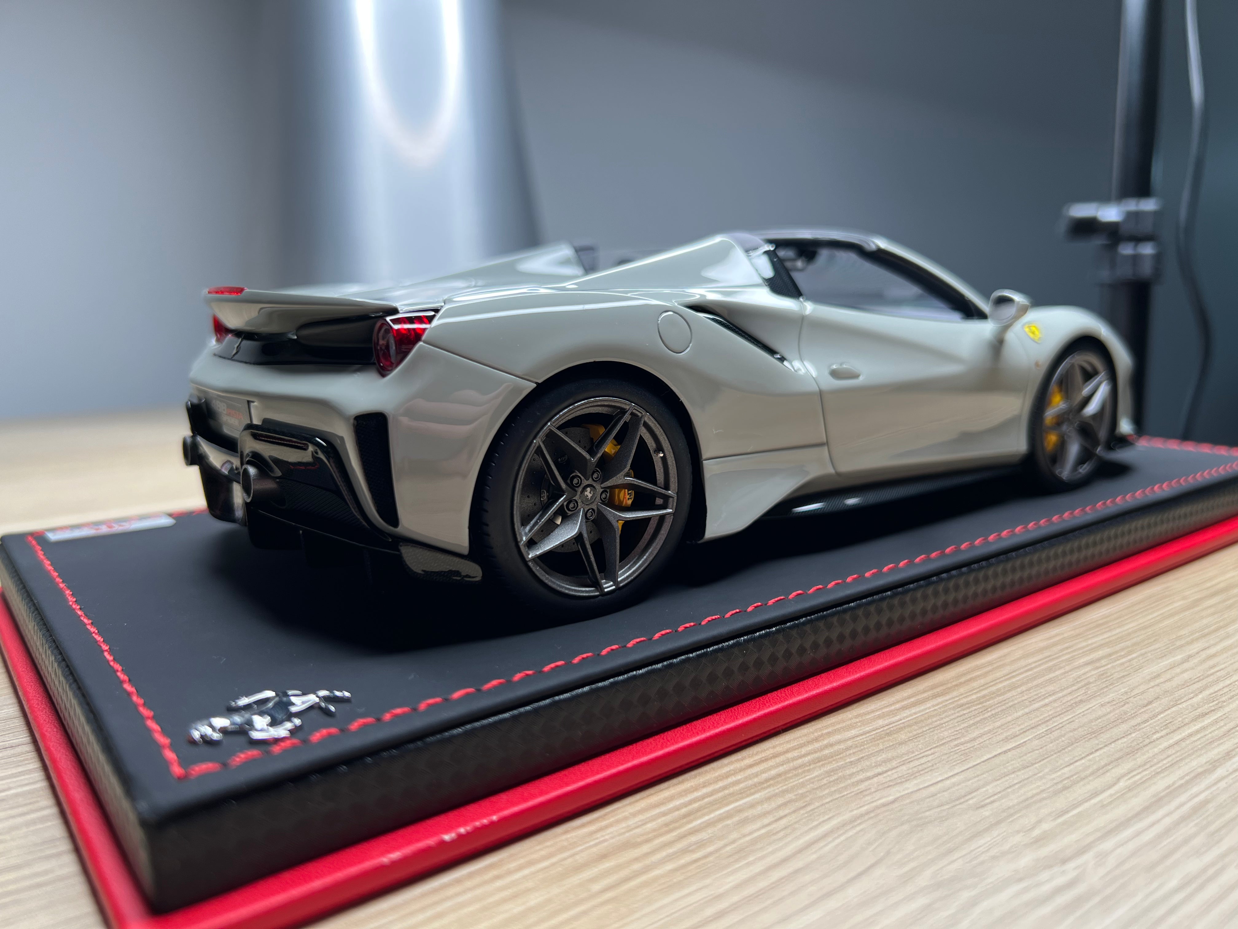 Ferrari 488 Pista Spider - Special Project 5 - 1:18