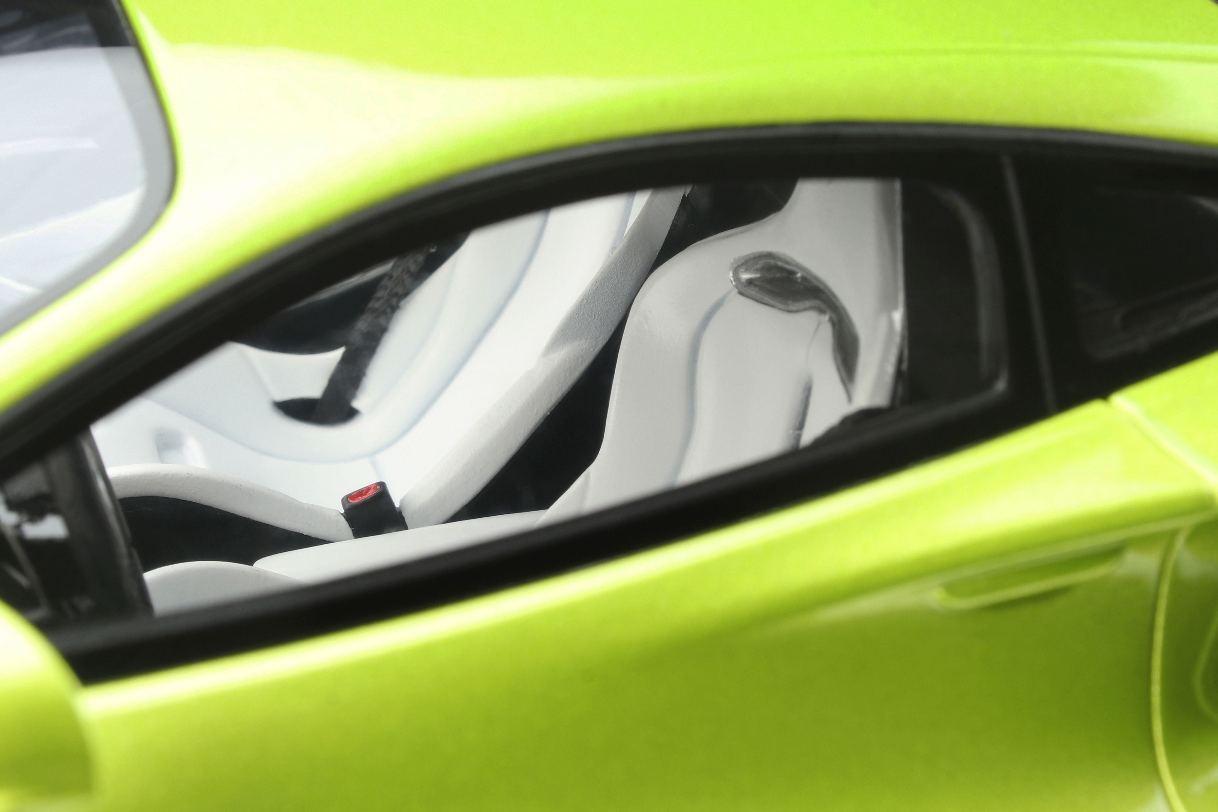 GT Spirit 1:18 McLaren Artura Green GT400