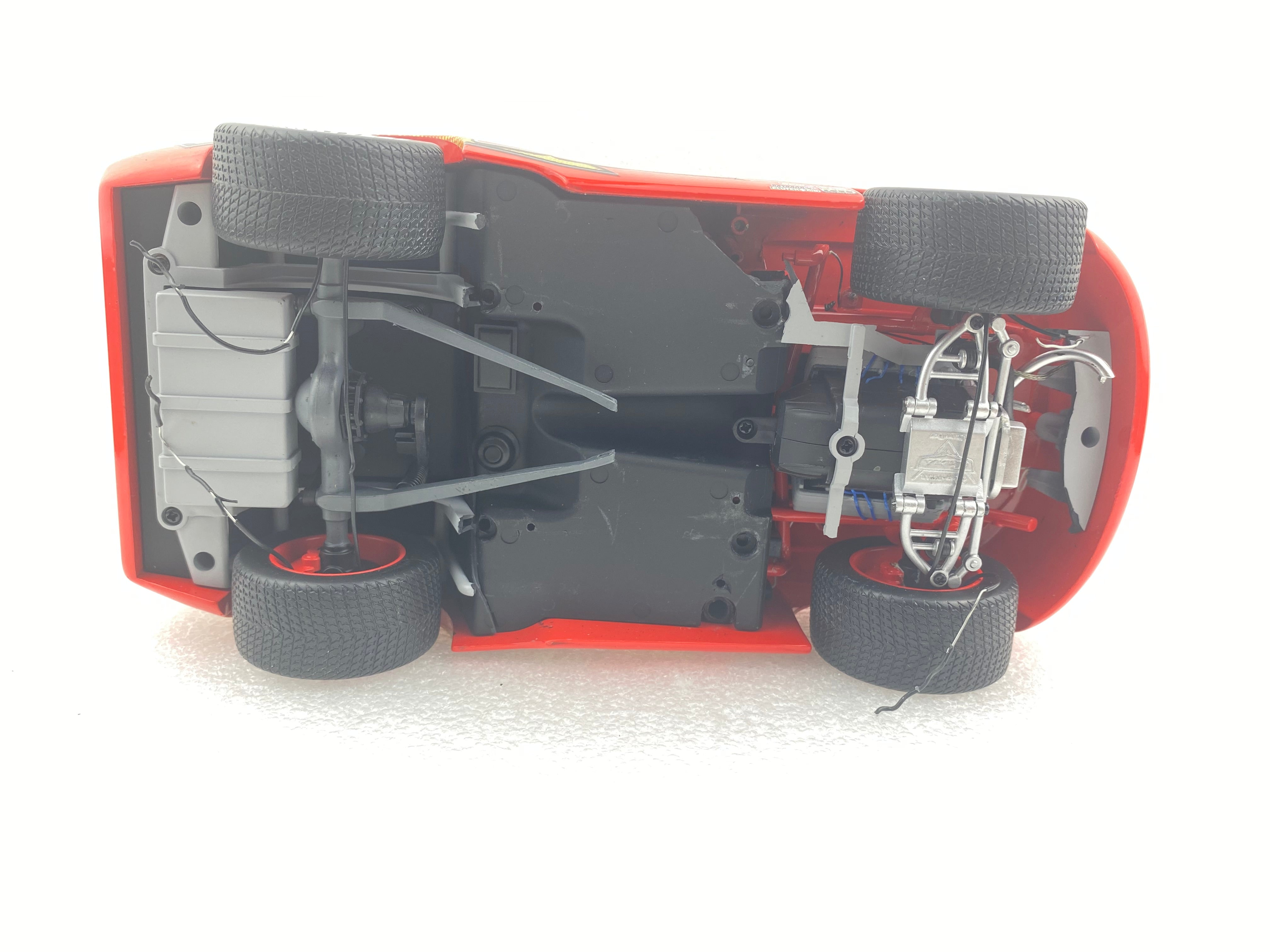 Schuco 1:18 Disney Lightning McQueen Movie Car With Showcase 450036000 (Clearance Final Sale)