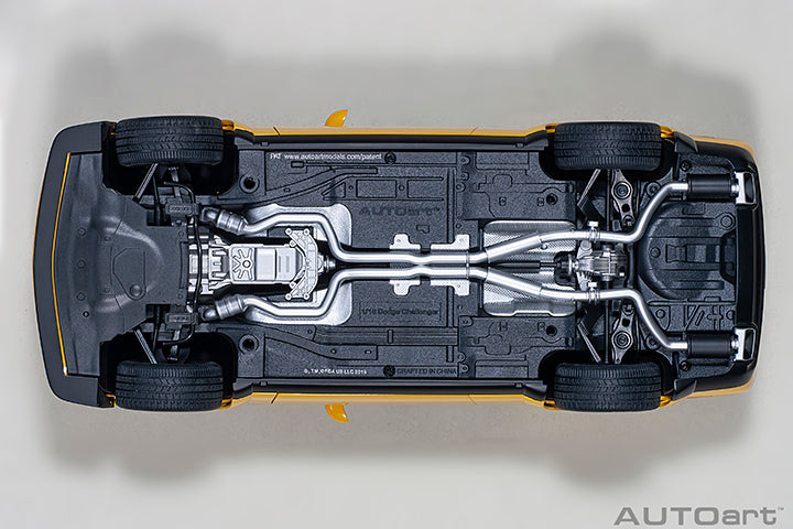 DODGE CHALLENGER SRT HELLCAT WIDEBODY 2018 (YELLOW JACKET/SATIN BLACK PAINTED HOOD)