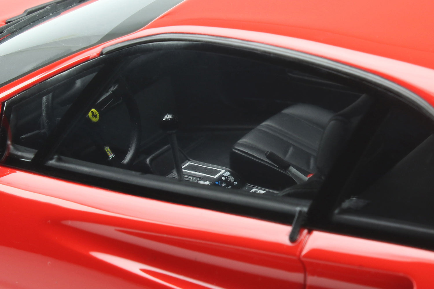 GT Spirit 1:18 1982 Koenig Specials Ferrari 308 Rosso Chiaro GT281