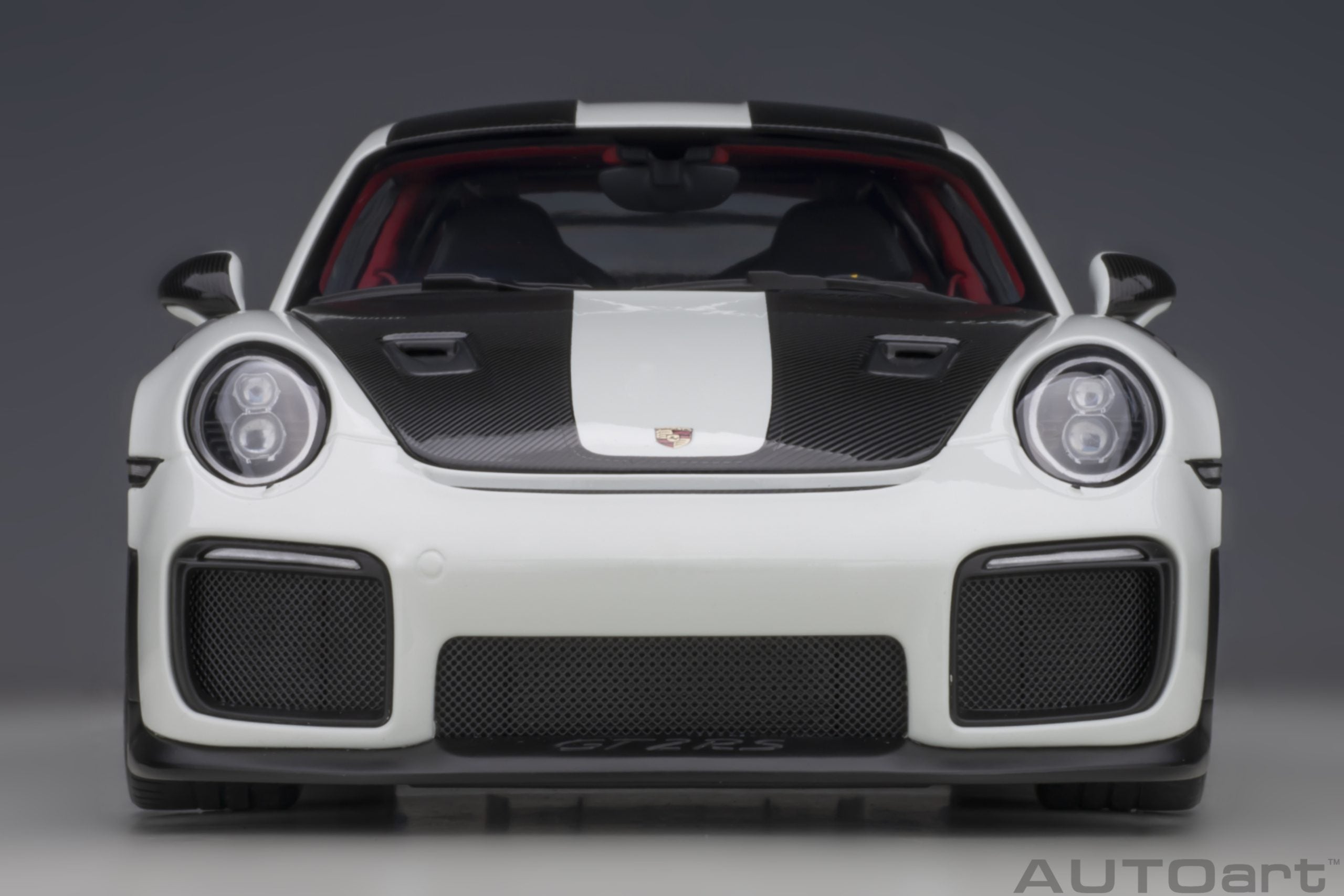 AUTOart 1:18 Porsche 911 (991.2) GT2 RS Weissach Package (White) 78171