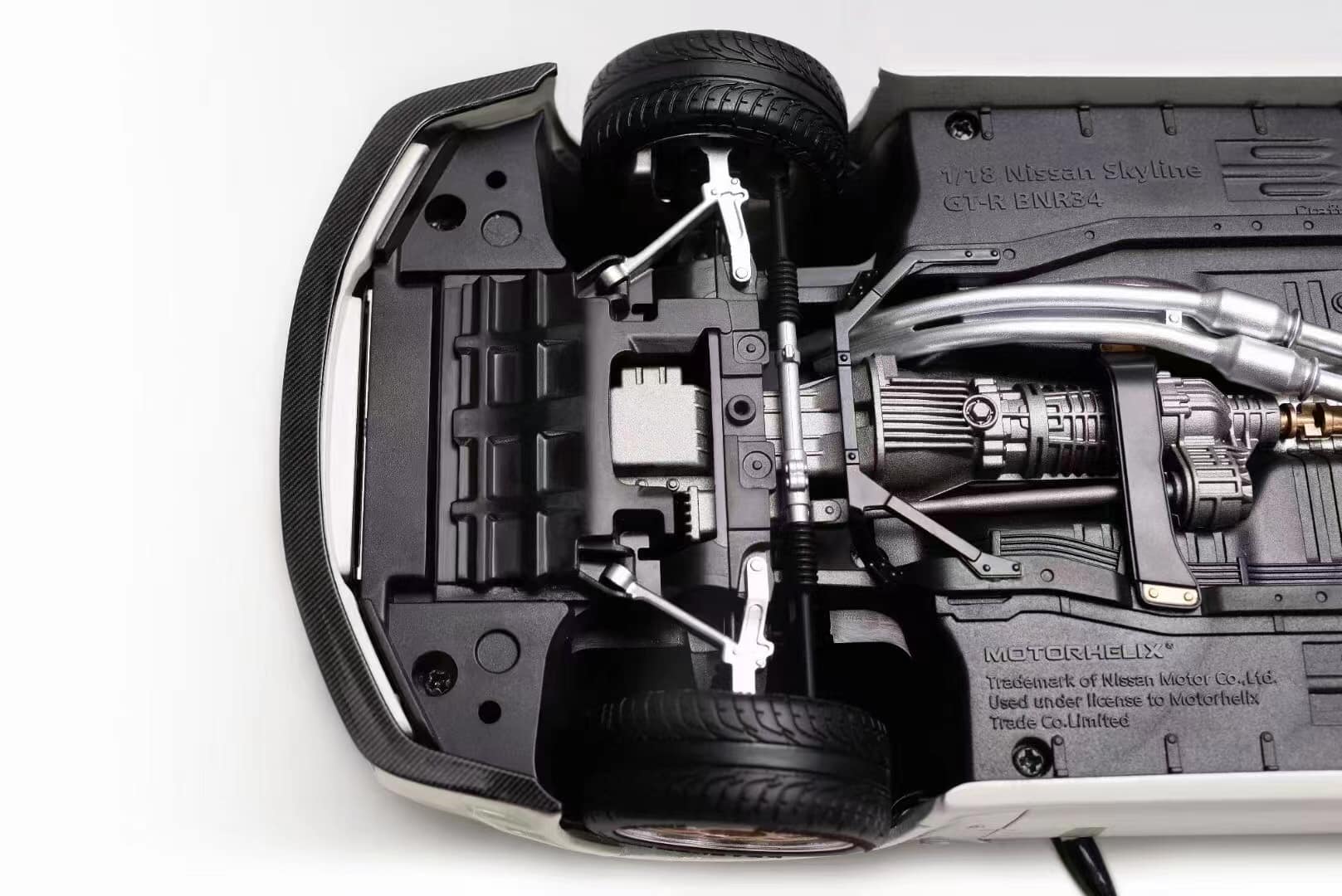 *PREORDER* MOTORHELIX 1:18 Nissan Skyline GT-R (R34) Z-Tune in White