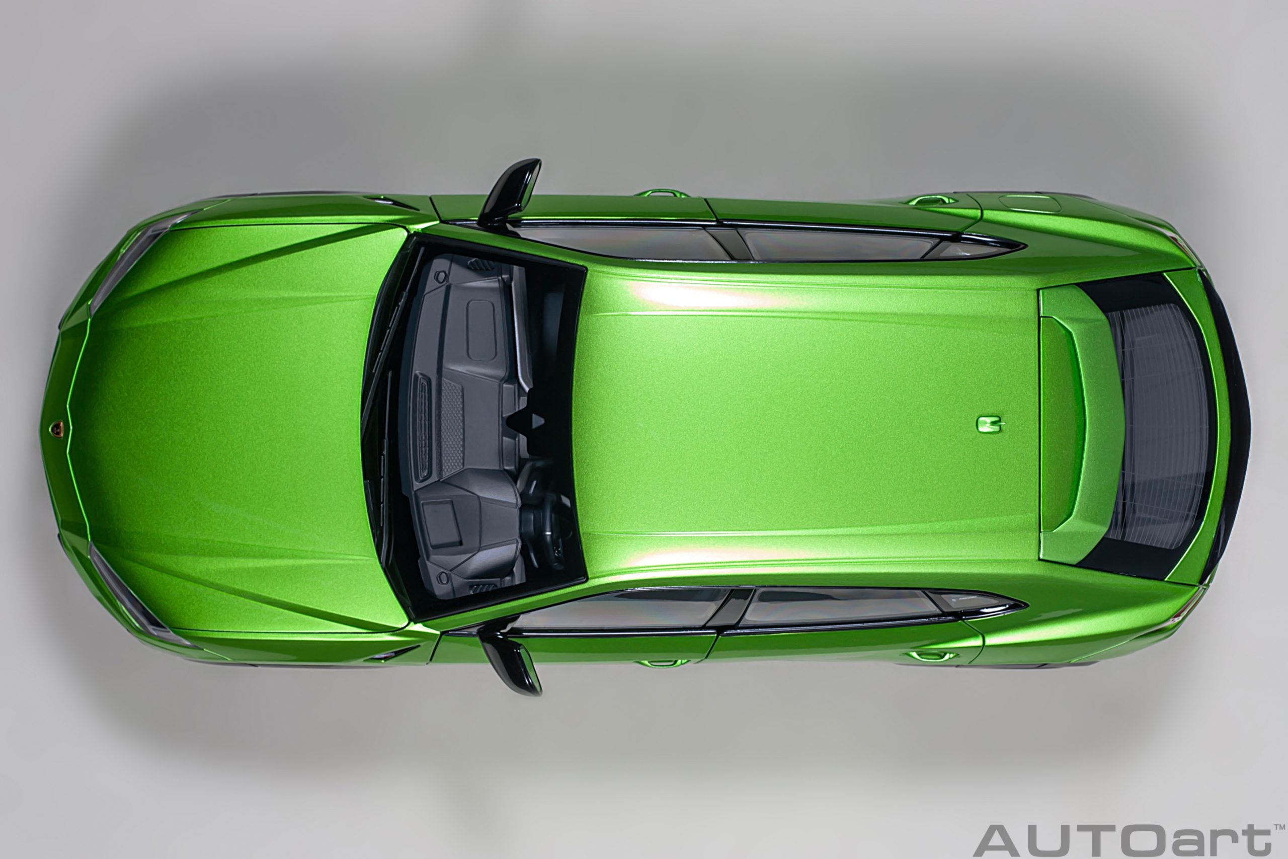AUTOart 1:18 Lamborghini Urus (Verde Selvans) 79169