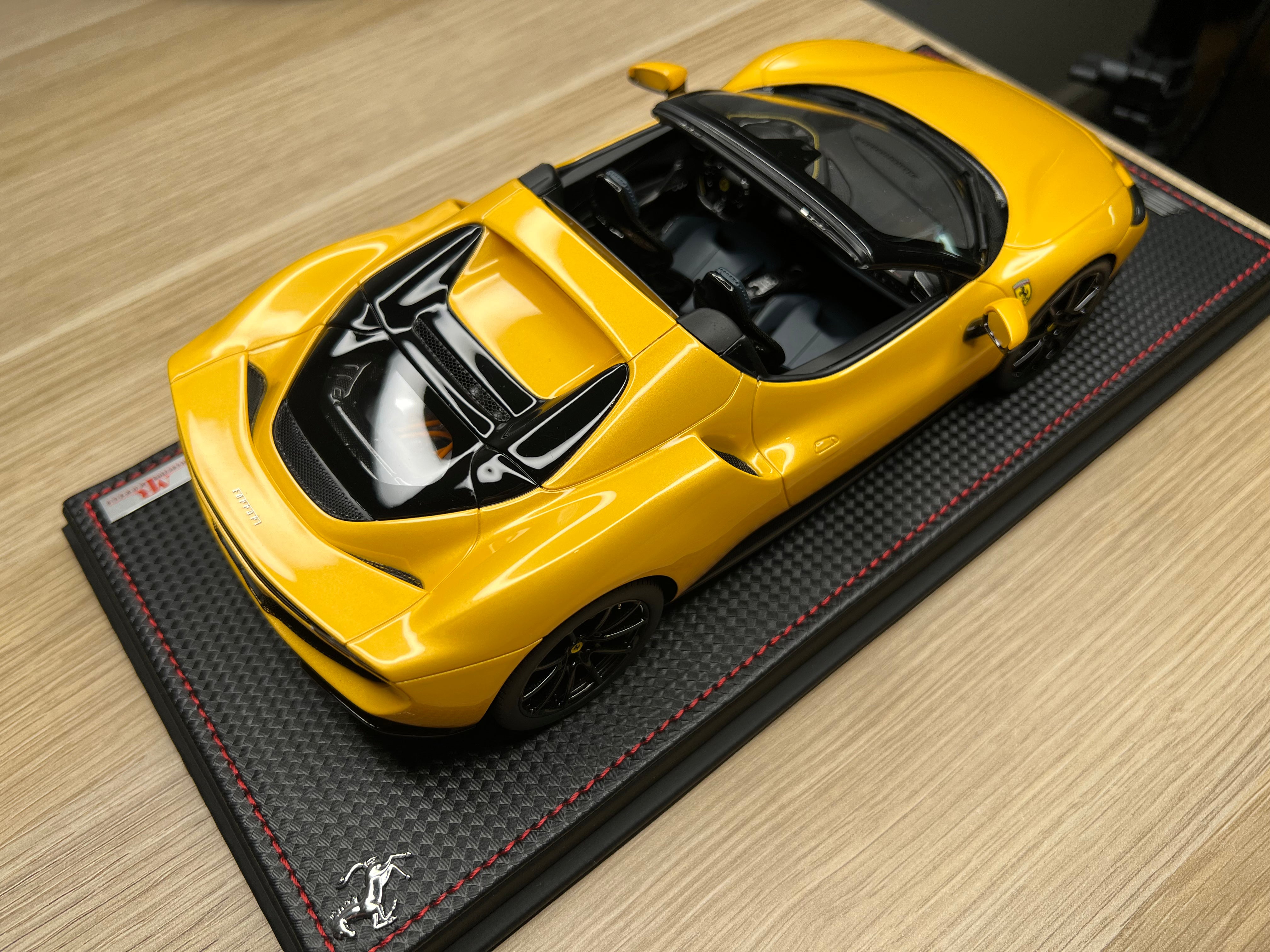 Ferrari 296 GTS - Giallo Tristrato LE25 - 1:18