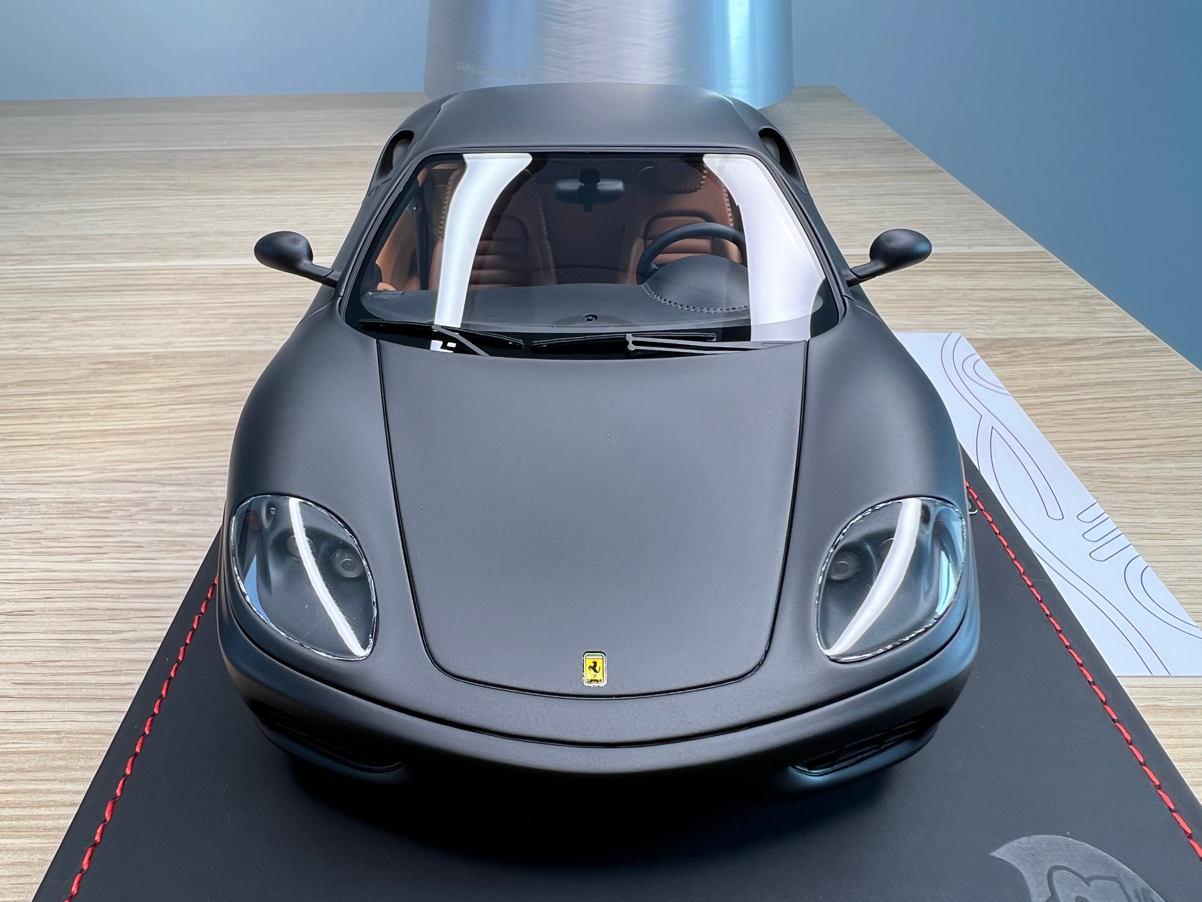 Ferrari 360 Modena - matte black edition - 1:18