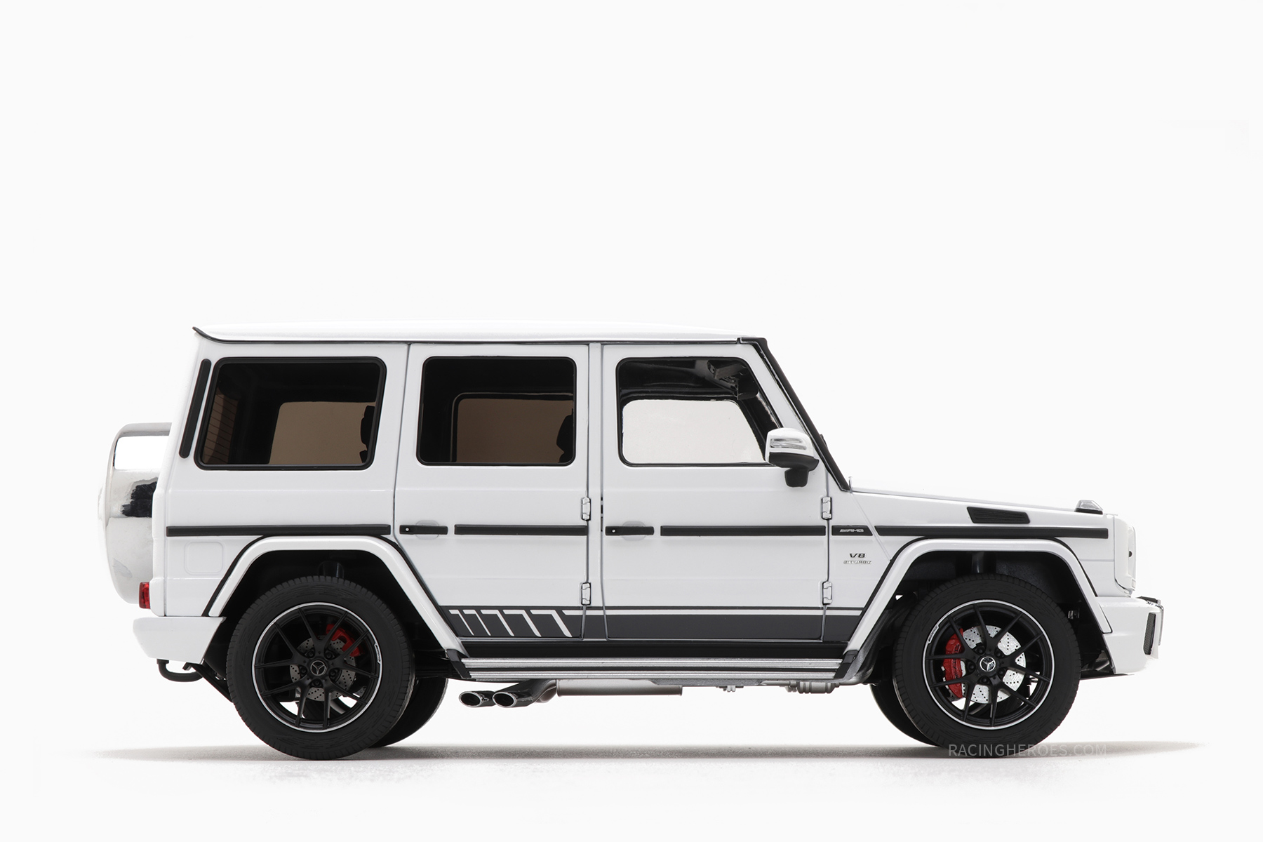 Mercedes-AMG G 63 (W463) 463 Edition – Polar White 1:18 by Almost Real