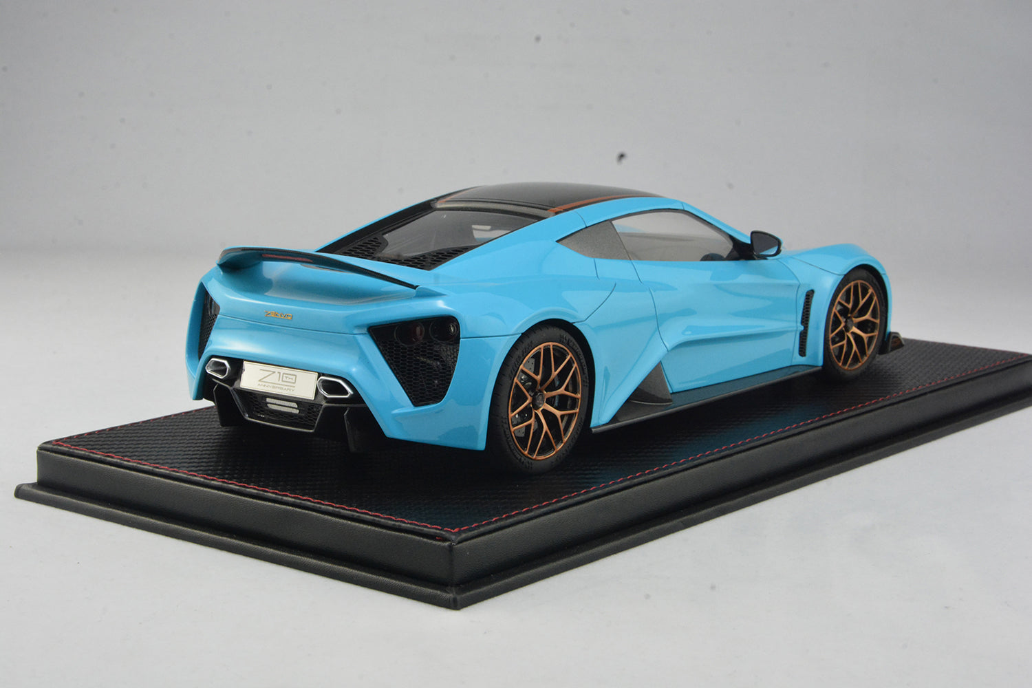 Frontiart 1/18 Zenvo TS1 GT Fjord Blue F061-134